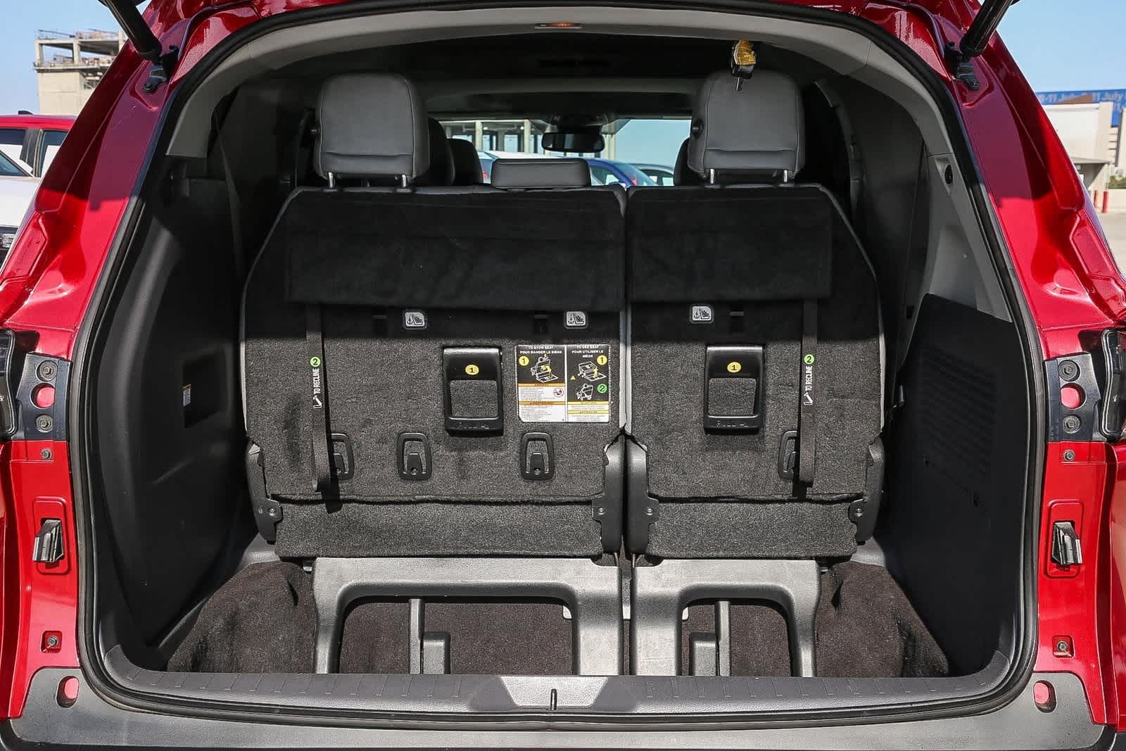 Thumbnail: 2021 Toyota Sienna - 27