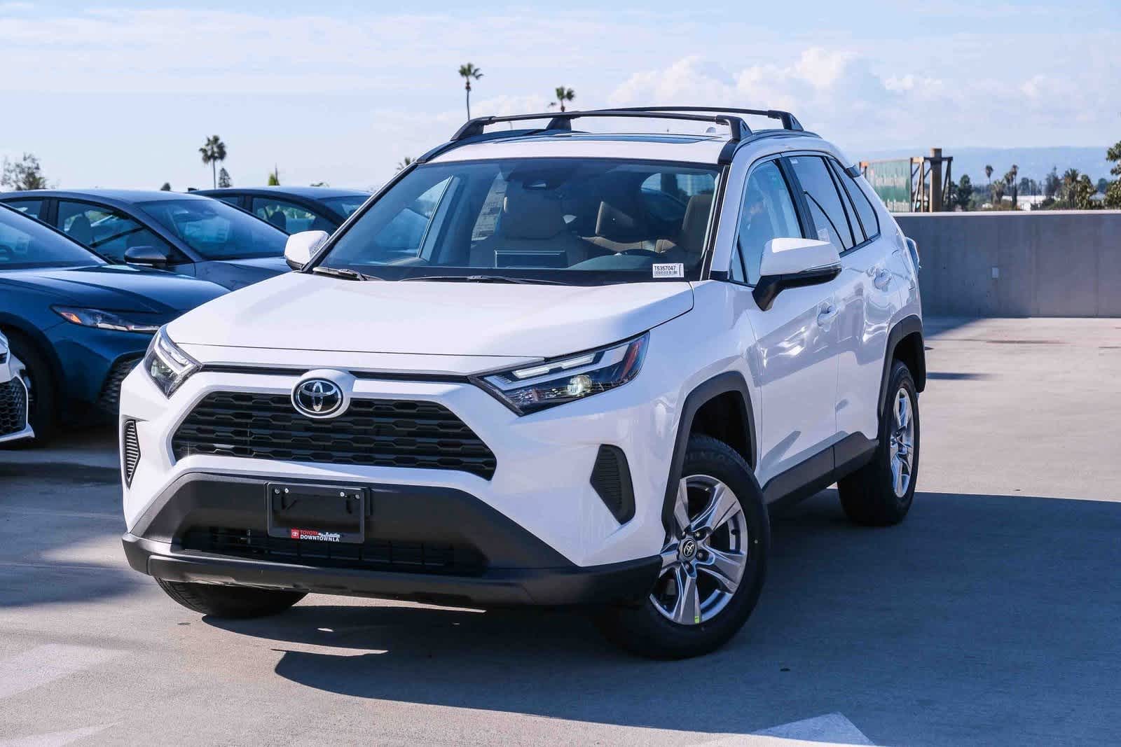 Thumbnail: 2025 Toyota RAV4 - 1