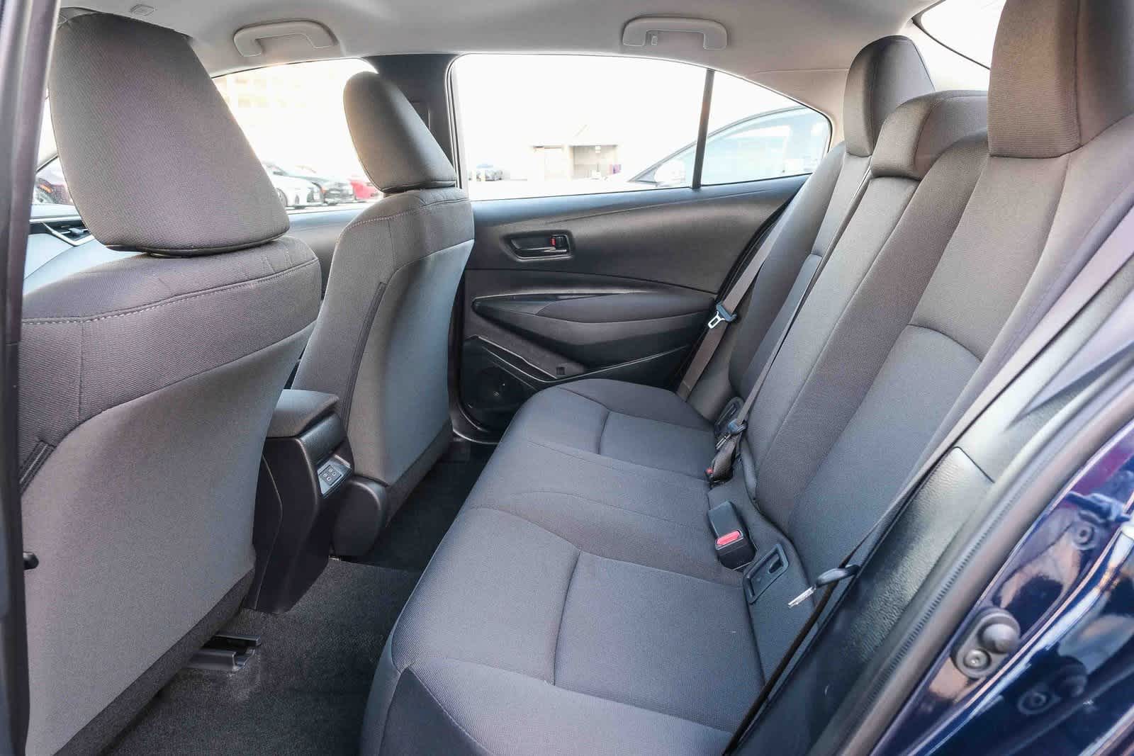 Thumbnail: 2025 Toyota Corolla - 16