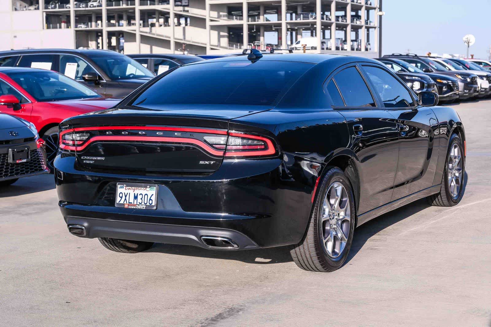 Thumbnail: 2016 Dodge Charger - 4