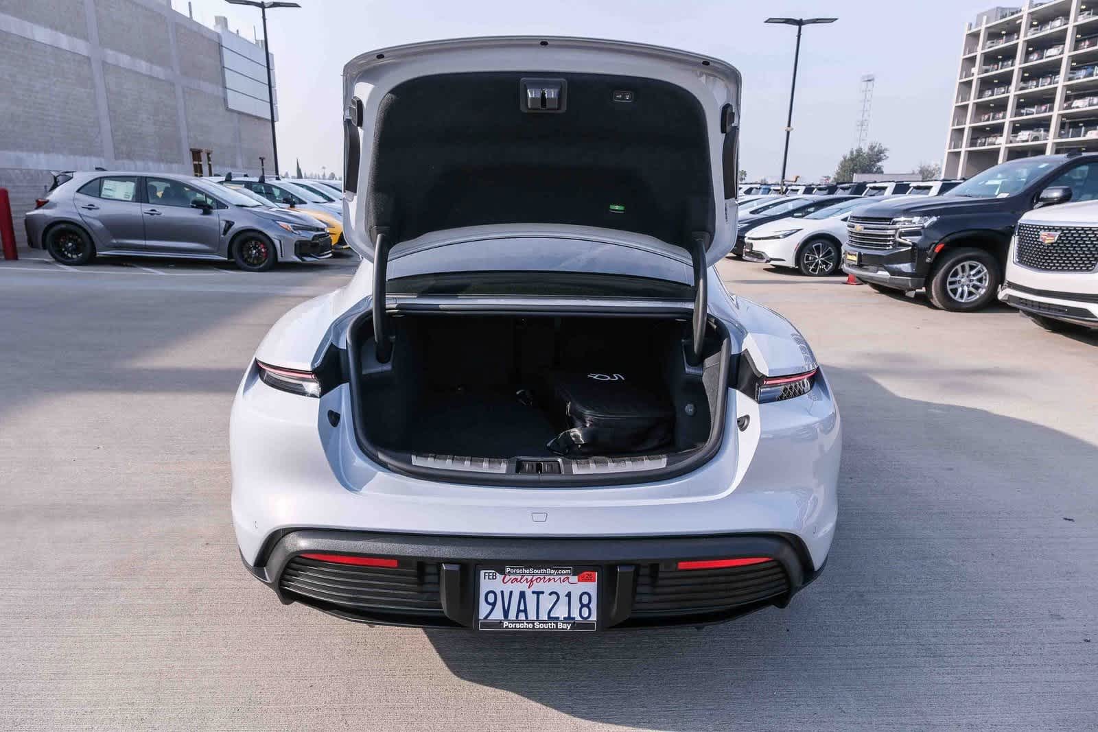 Thumbnail: 2025 Porsche Taycan - 26