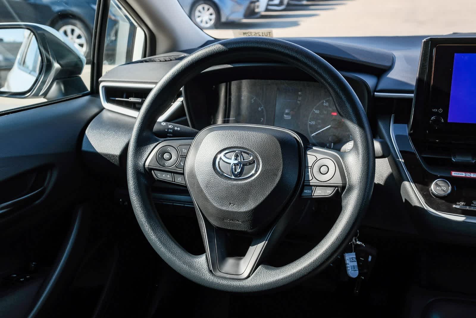 Thumbnail: 2025 Toyota Corolla - 17