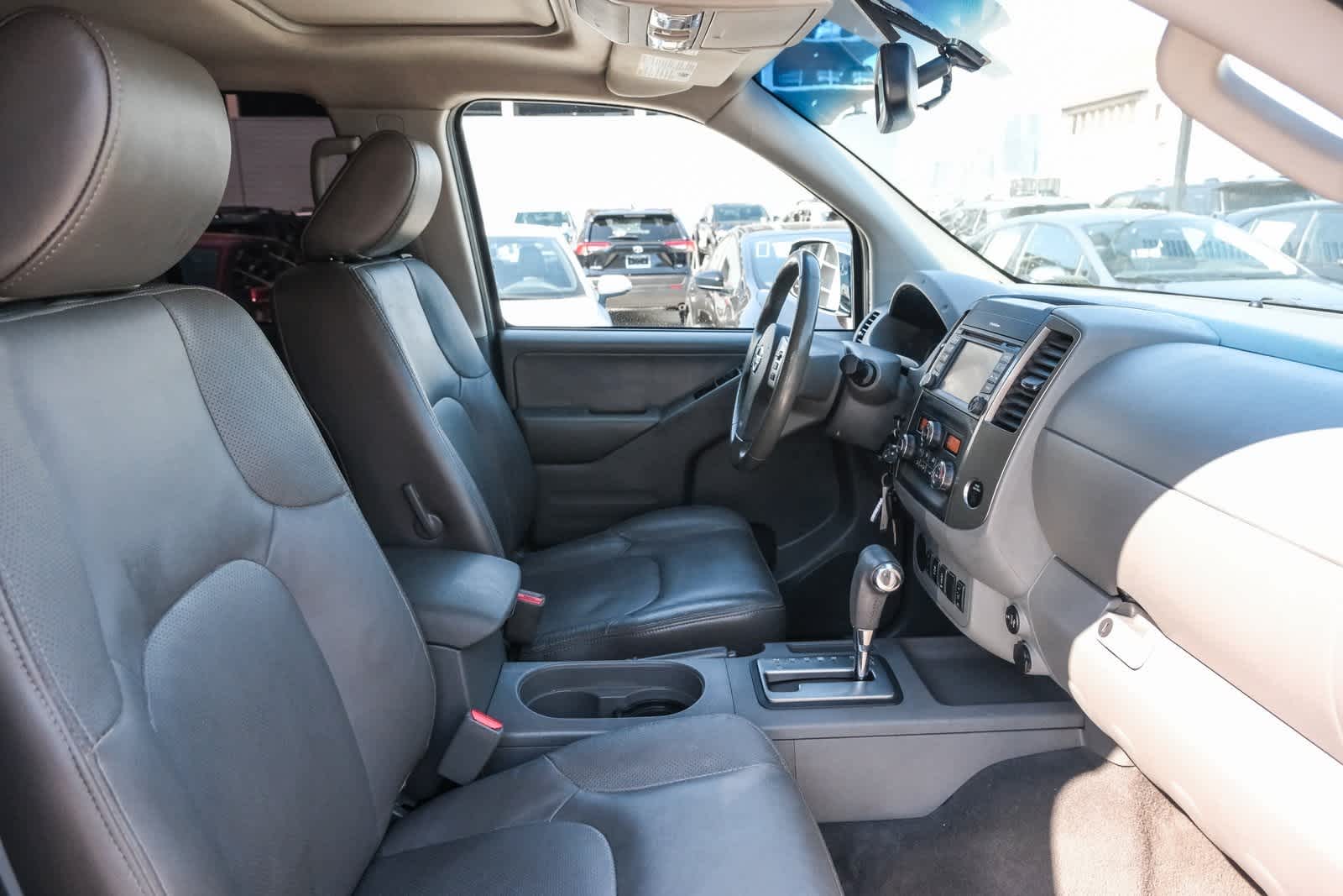 Thumbnail: 2019 Nissan Frontier - 16
