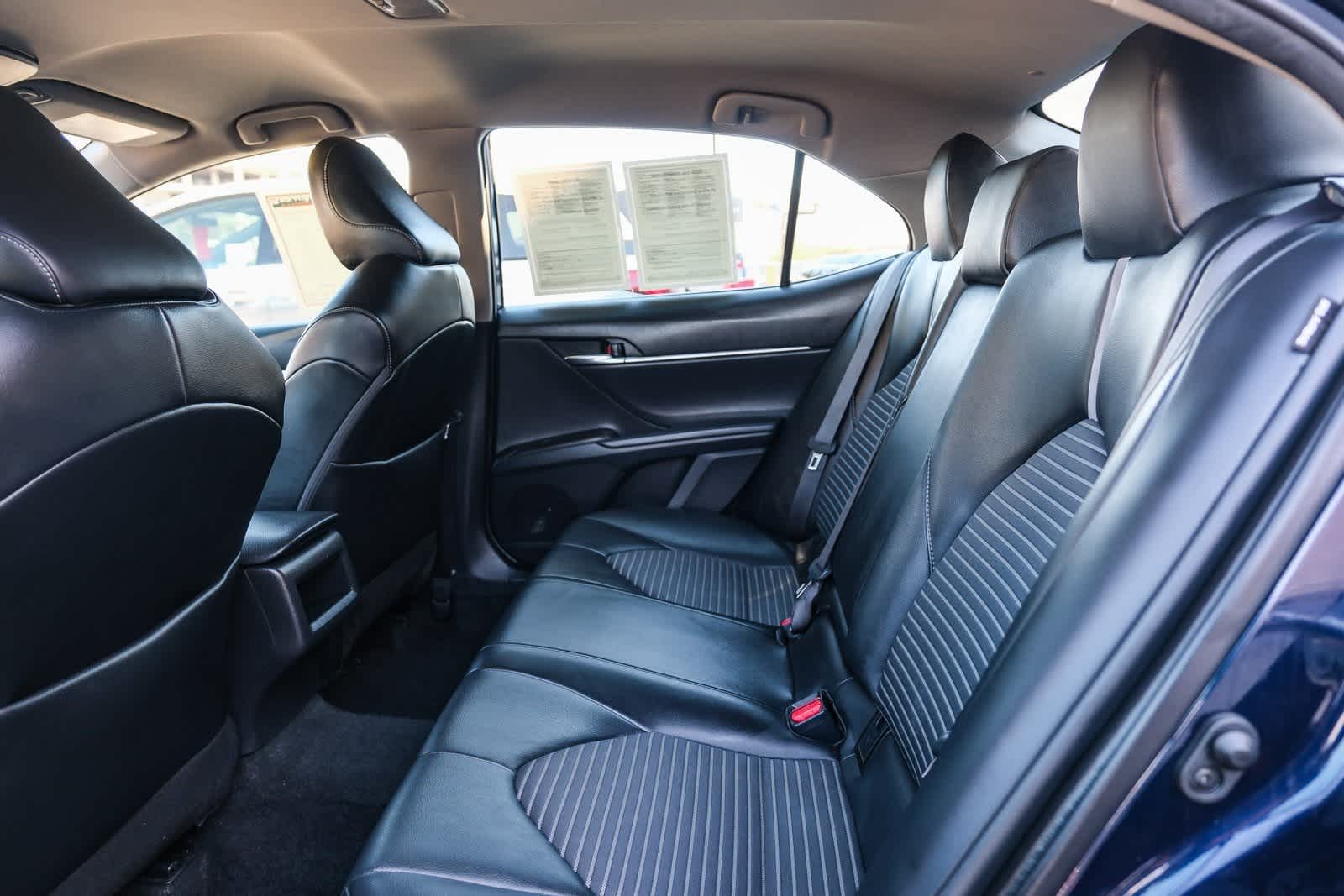 Thumbnail: 2022 Toyota Camry - 19