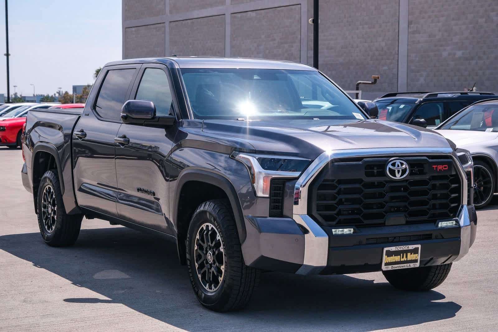 Thumbnail: 2024 Toyota Tundra - 3