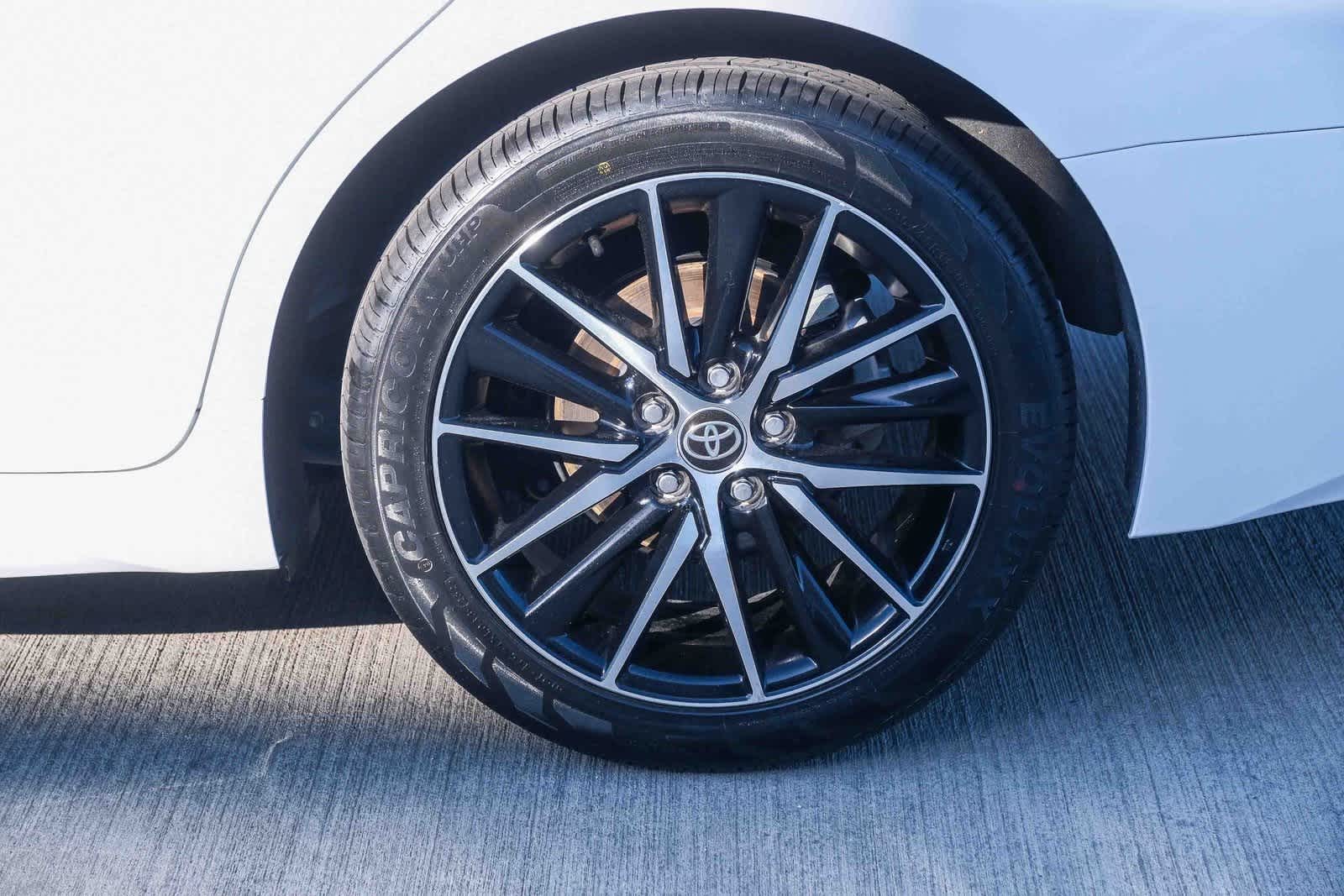 Thumbnail: 2024 Toyota Camry - 9