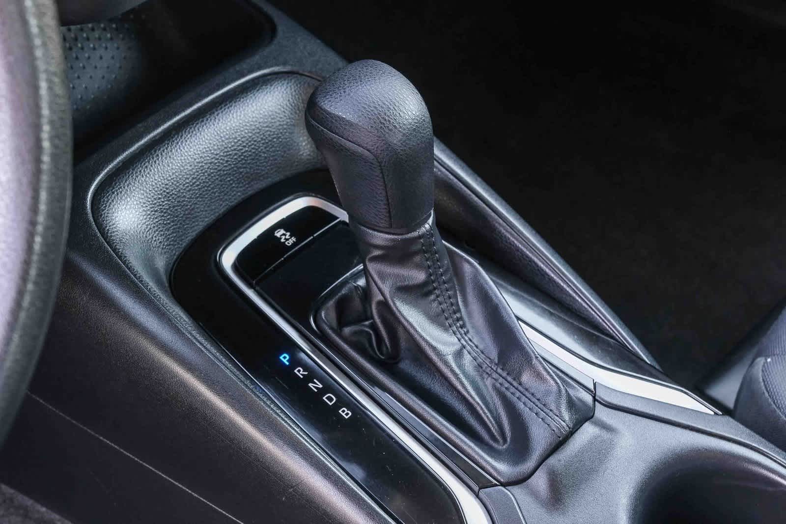 Thumbnail: 2023 Toyota Corolla - 21