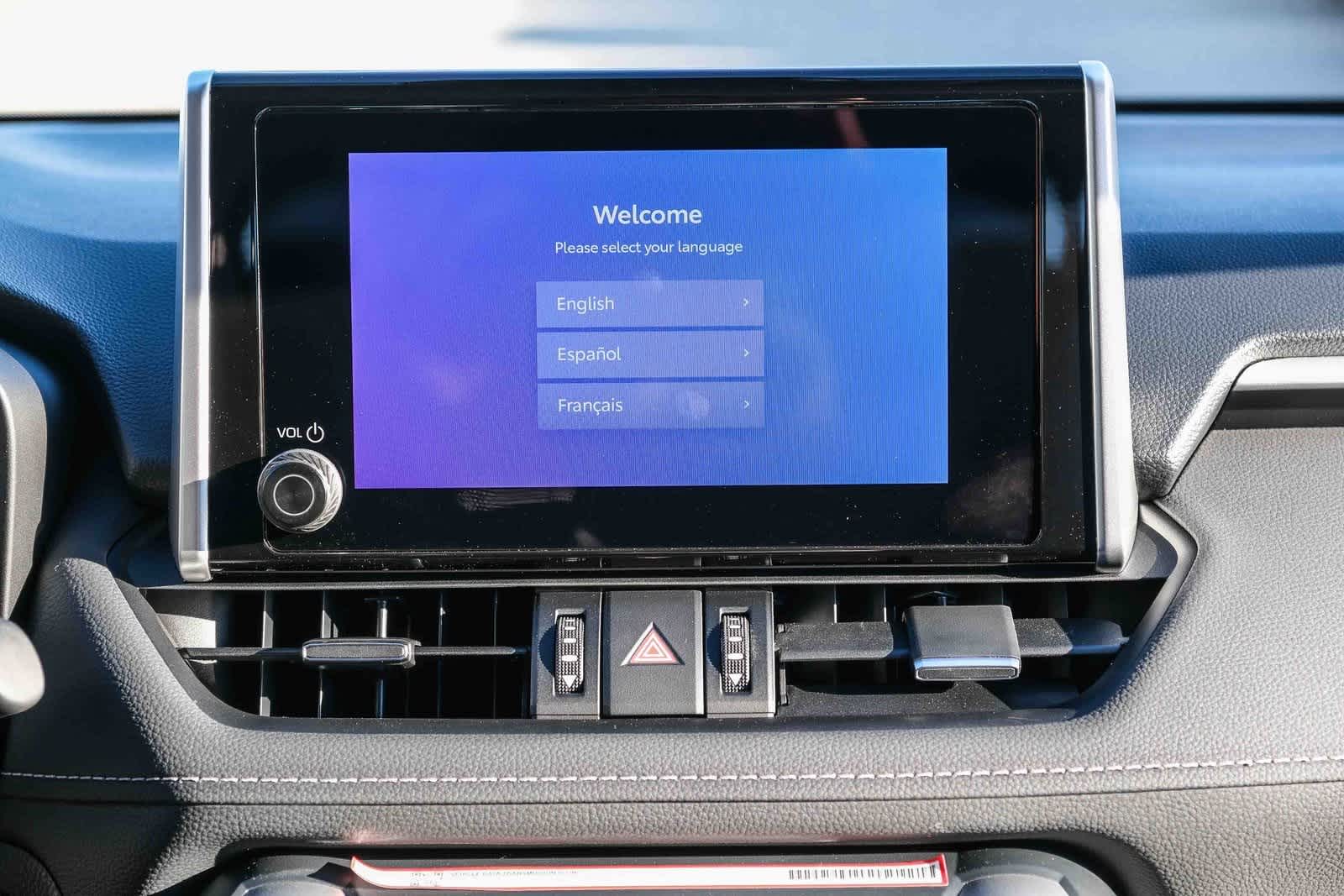 Thumbnail: 2025 Toyota RAV4 - 15