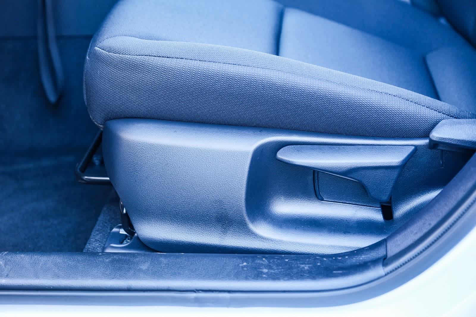 Thumbnail: 2025 Toyota Corolla - 24