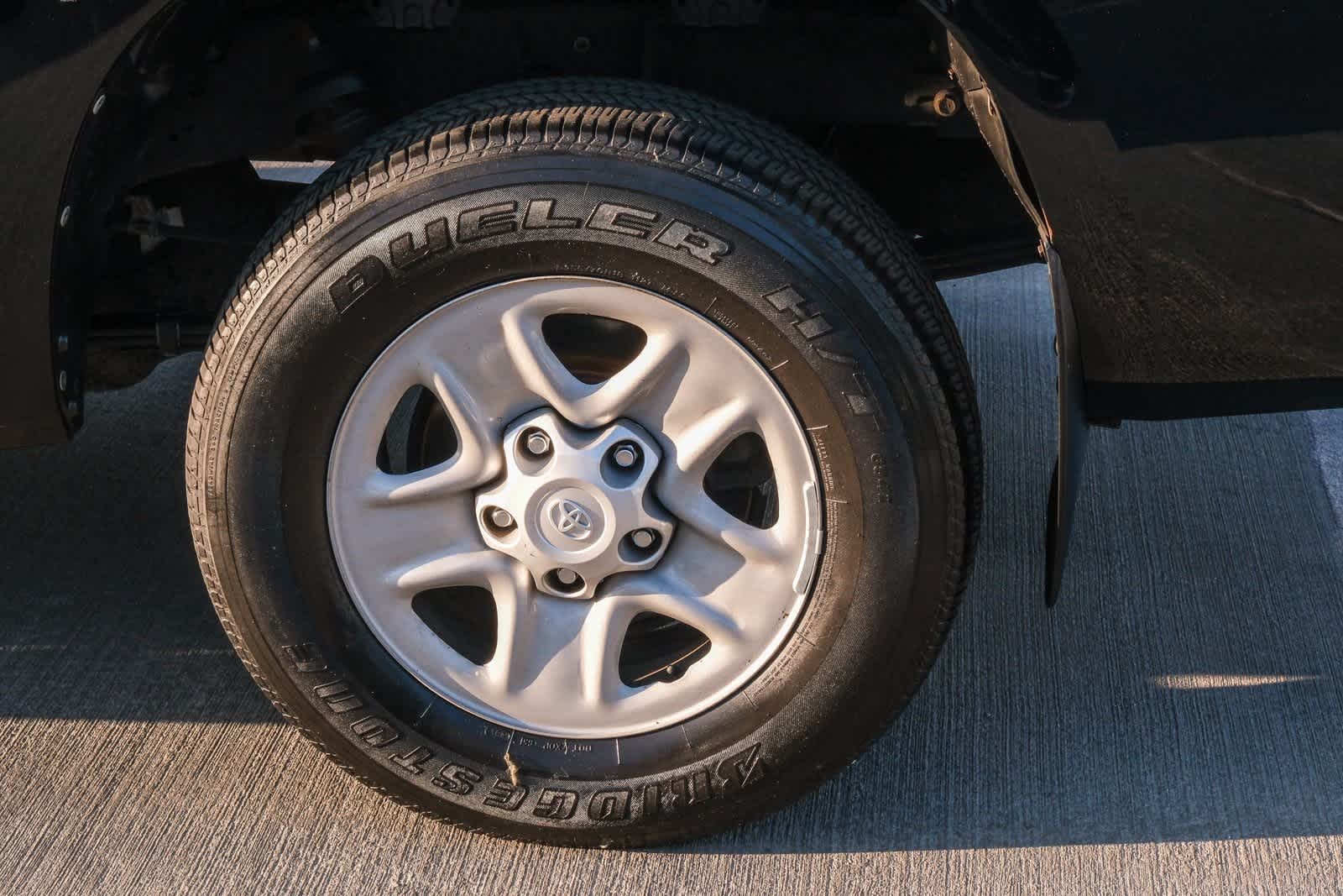 Thumbnail: 2013 Toyota Tundra - 7