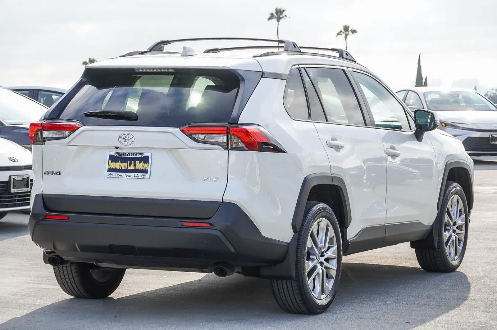 2022 Toyota RAV4 XLE Premium 4