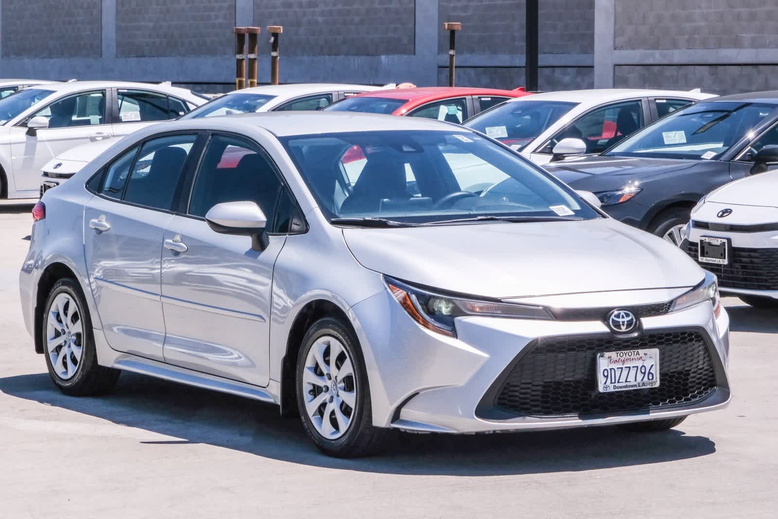 Thumbnail: 2021 Toyota Corolla - 4