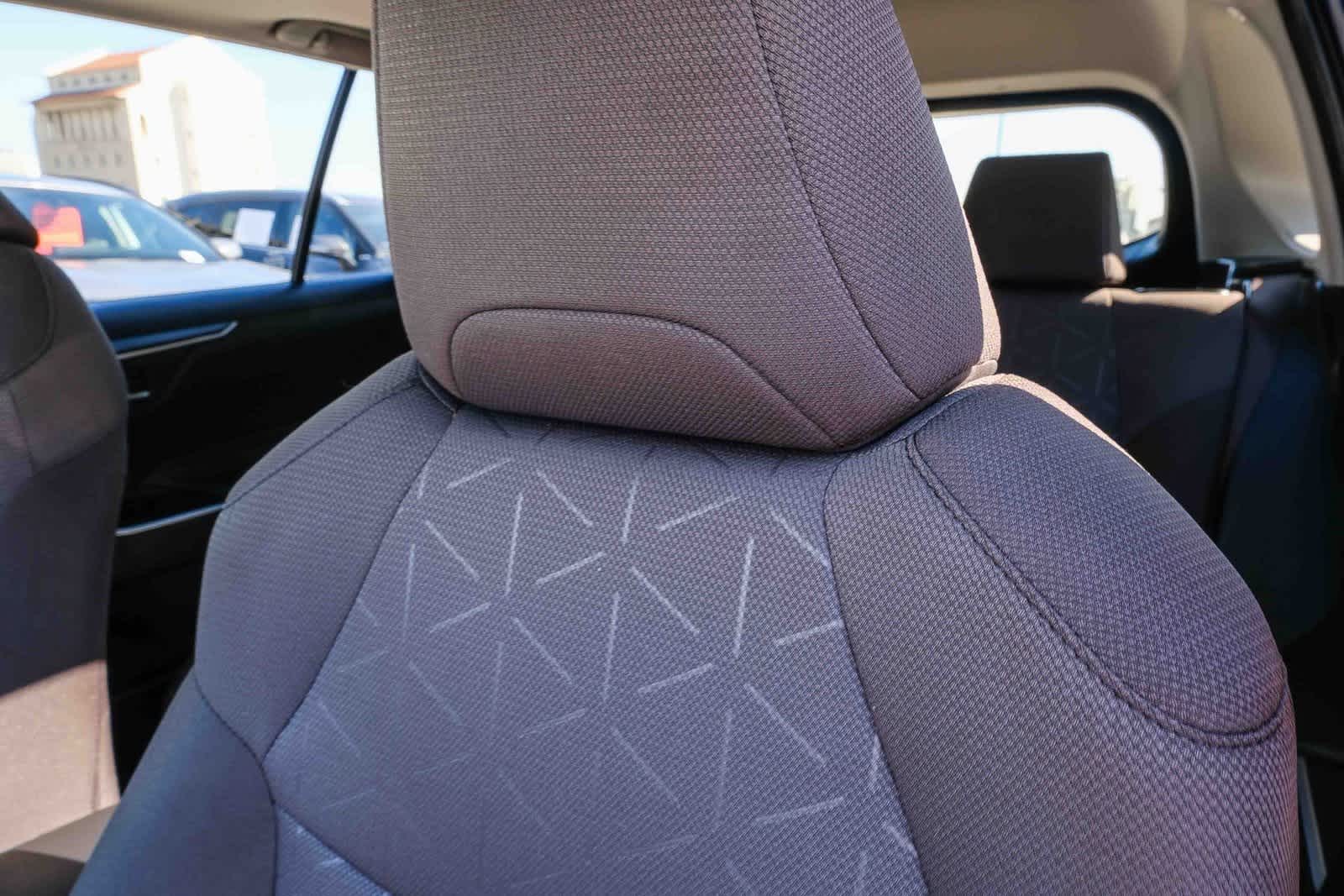 Thumbnail: 2023 Toyota RAV4 - 22