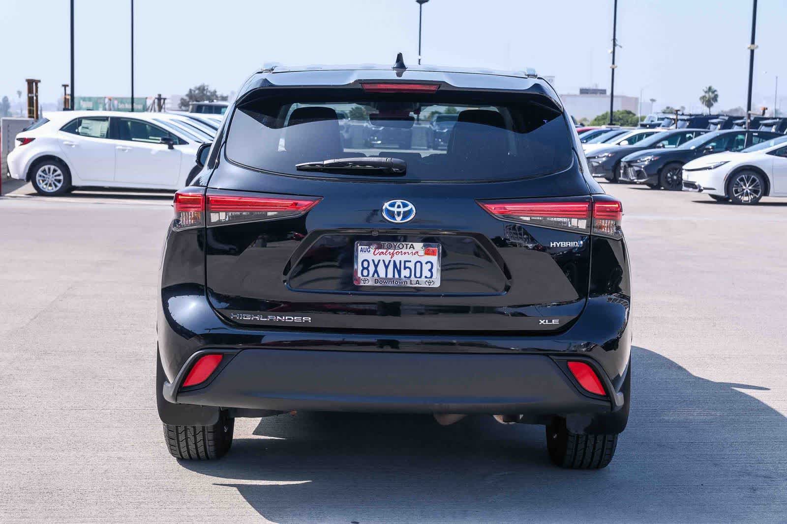 Thumbnail: 2021 Toyota Highlander - 5