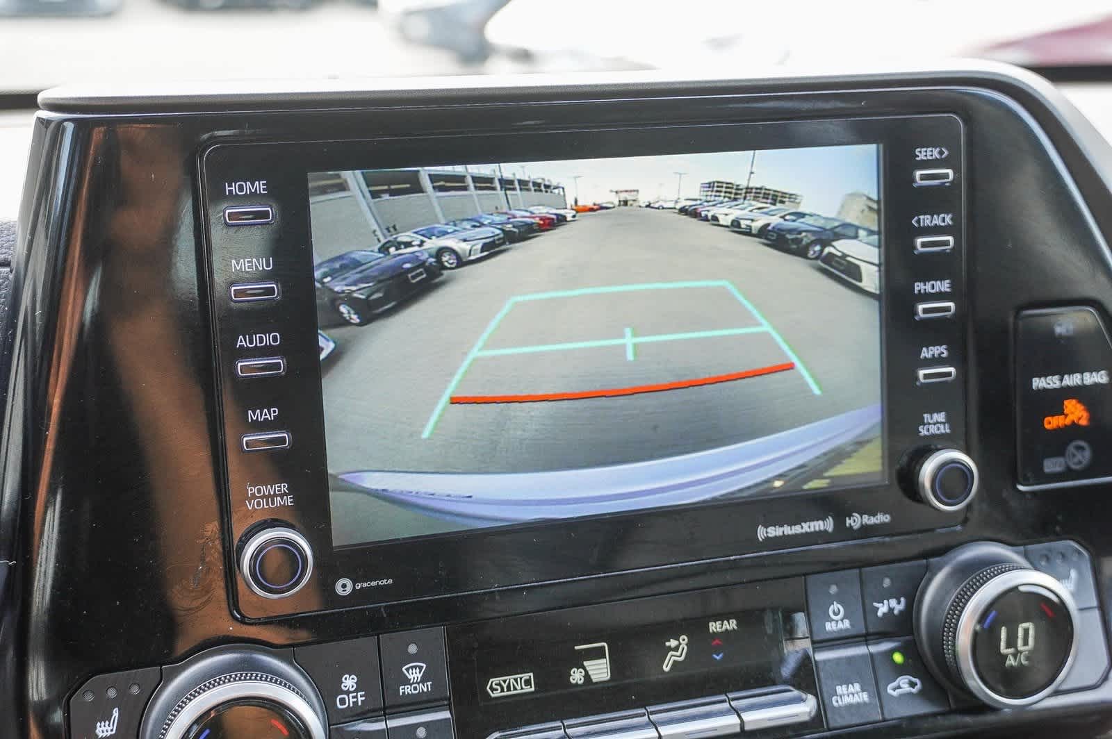 2022 Toyota Highlander XLE 27