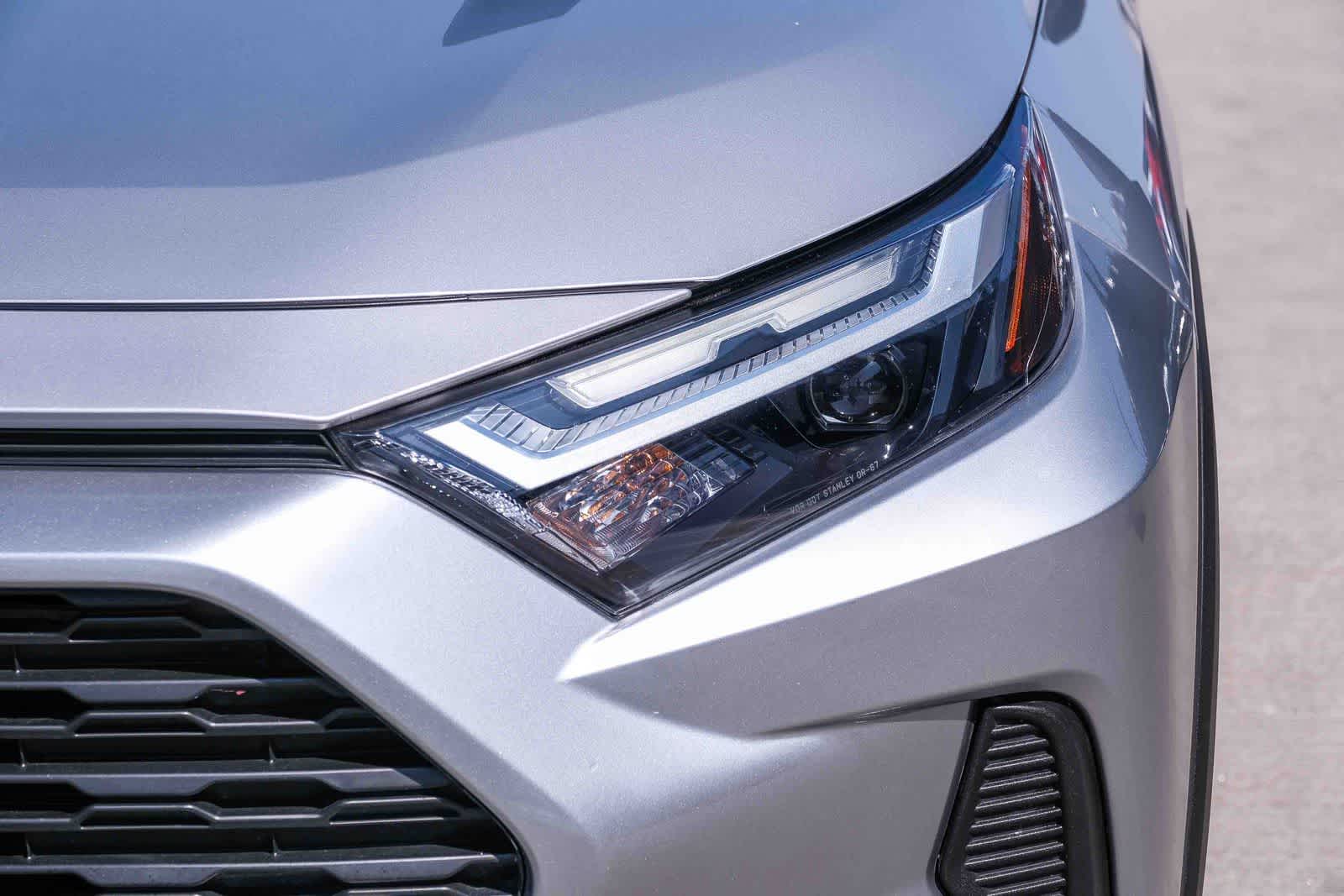 Thumbnail: 2024 Toyota RAV4 - 12