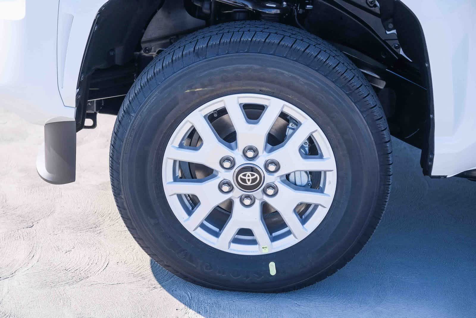 Thumbnail: 2025 Toyota Tacoma - 10