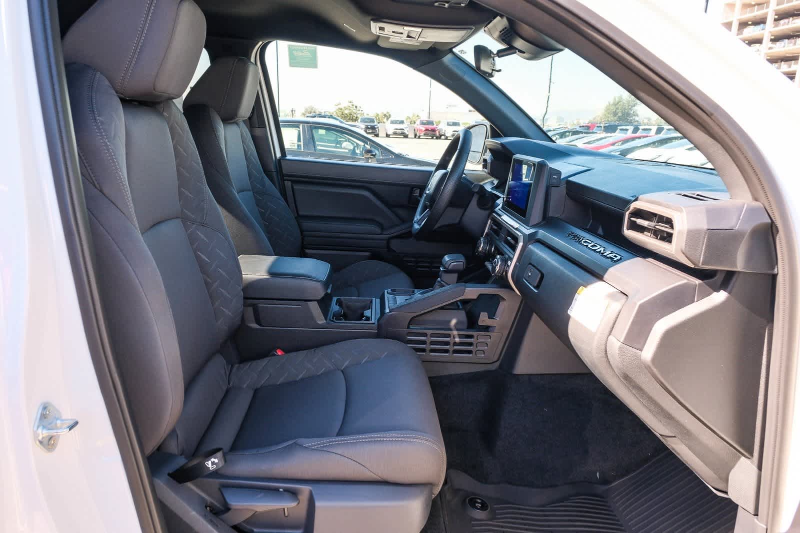 Thumbnail: 2025 Toyota Tacoma - 17