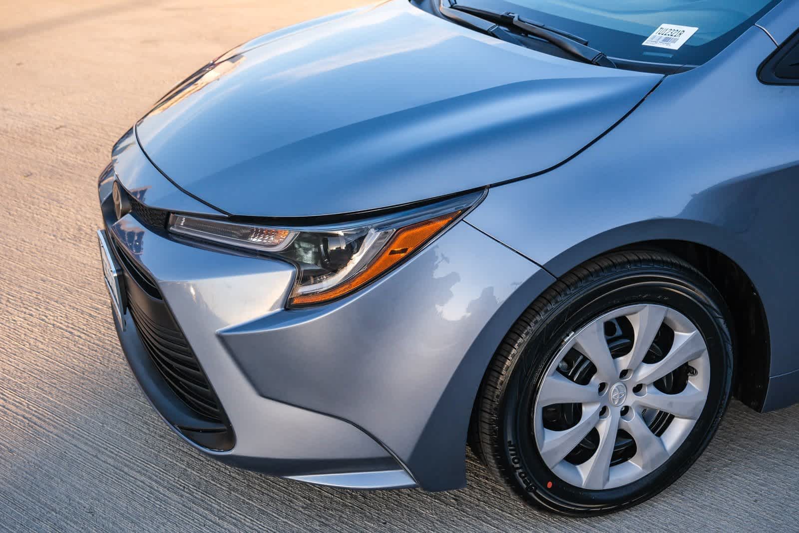 Thumbnail: 2023 Toyota Corolla - 11