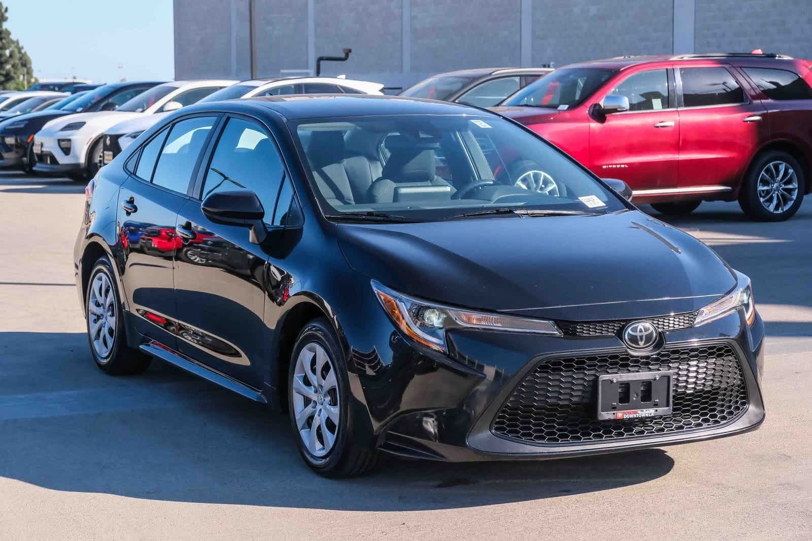 Thumbnail: 2022 Toyota Corolla - 3