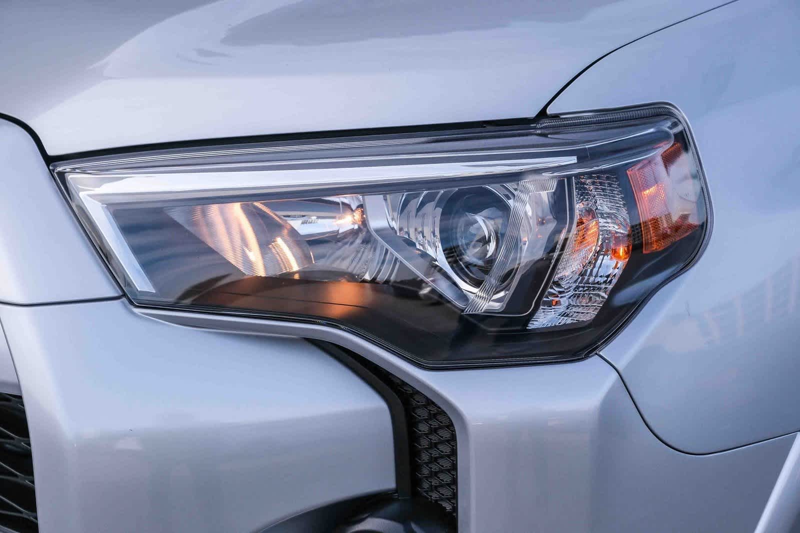 Thumbnail: 2023 Toyota 4Runner - 11