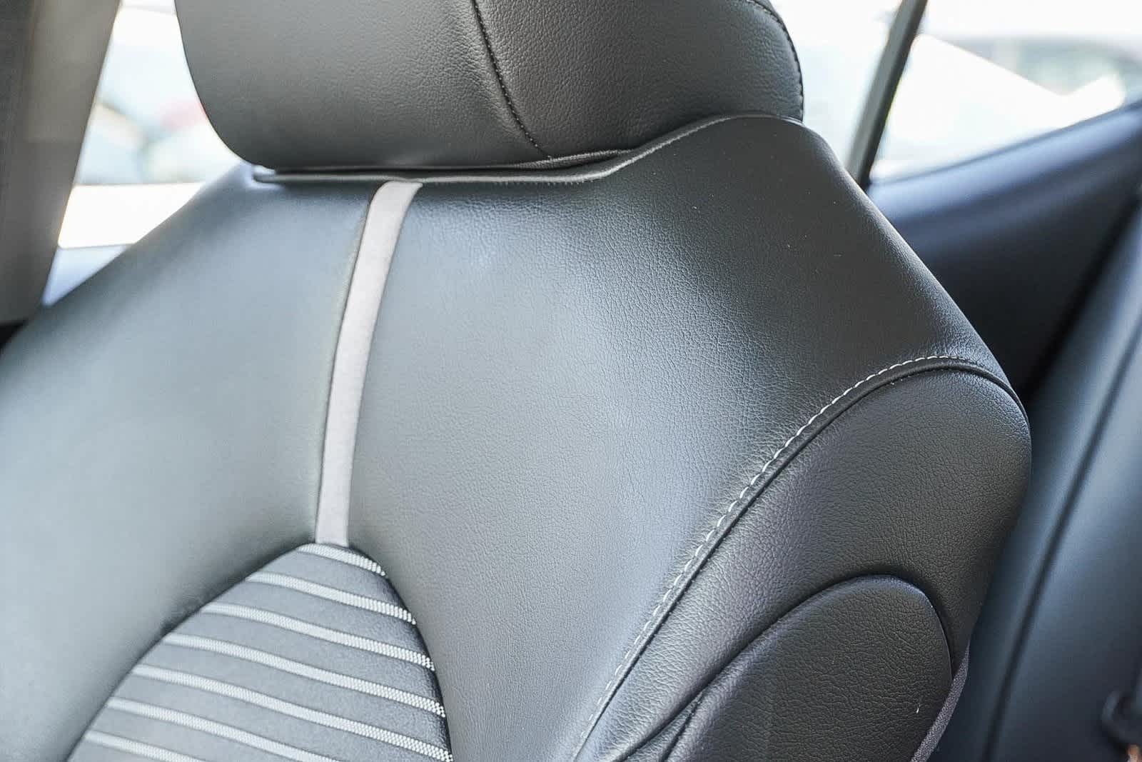 2024 Toyota Camry SE 22