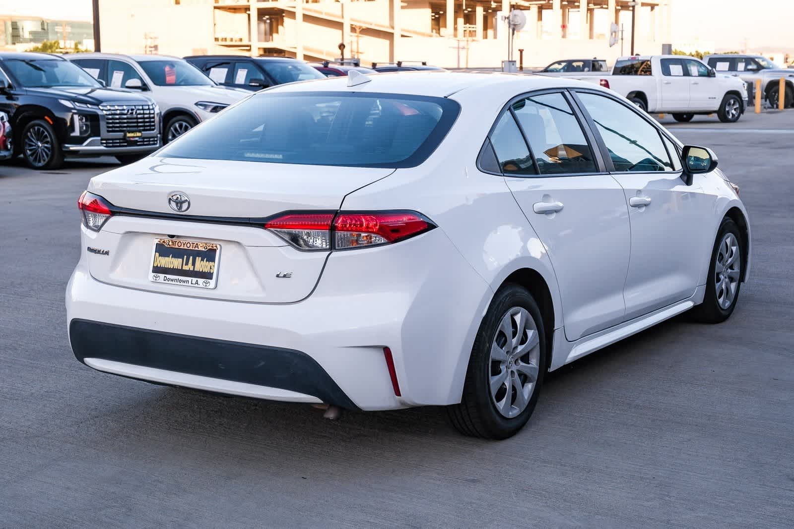 Thumbnail: 2021 Toyota Corolla - 4