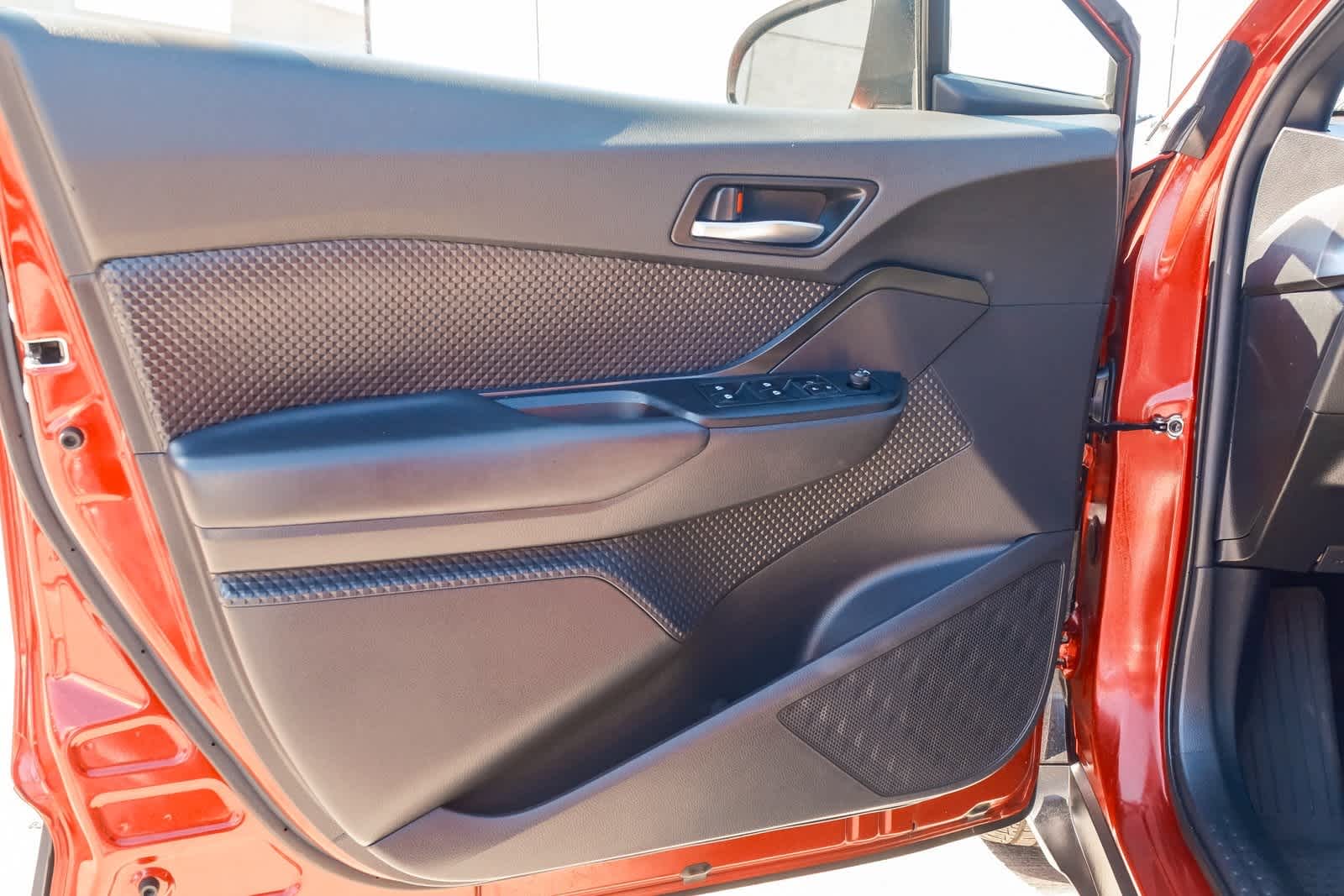 Thumbnail: 2019 Toyota C-HR - 22