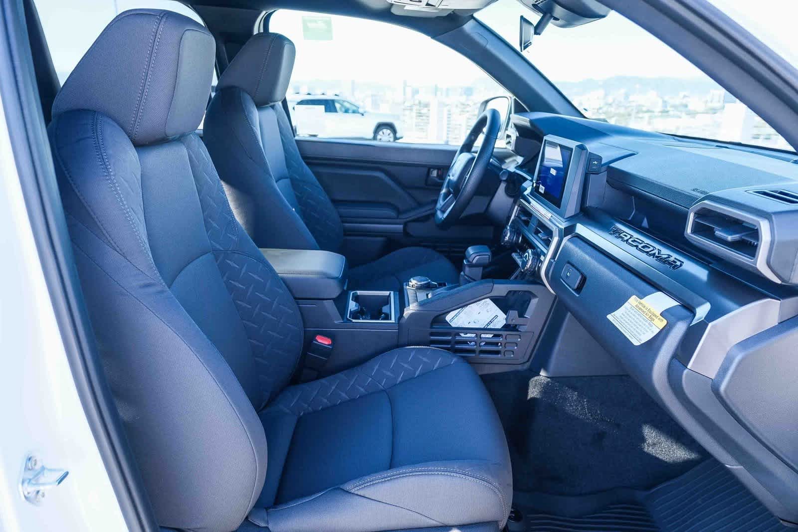 Thumbnail: 2025 Toyota Tacoma - 18