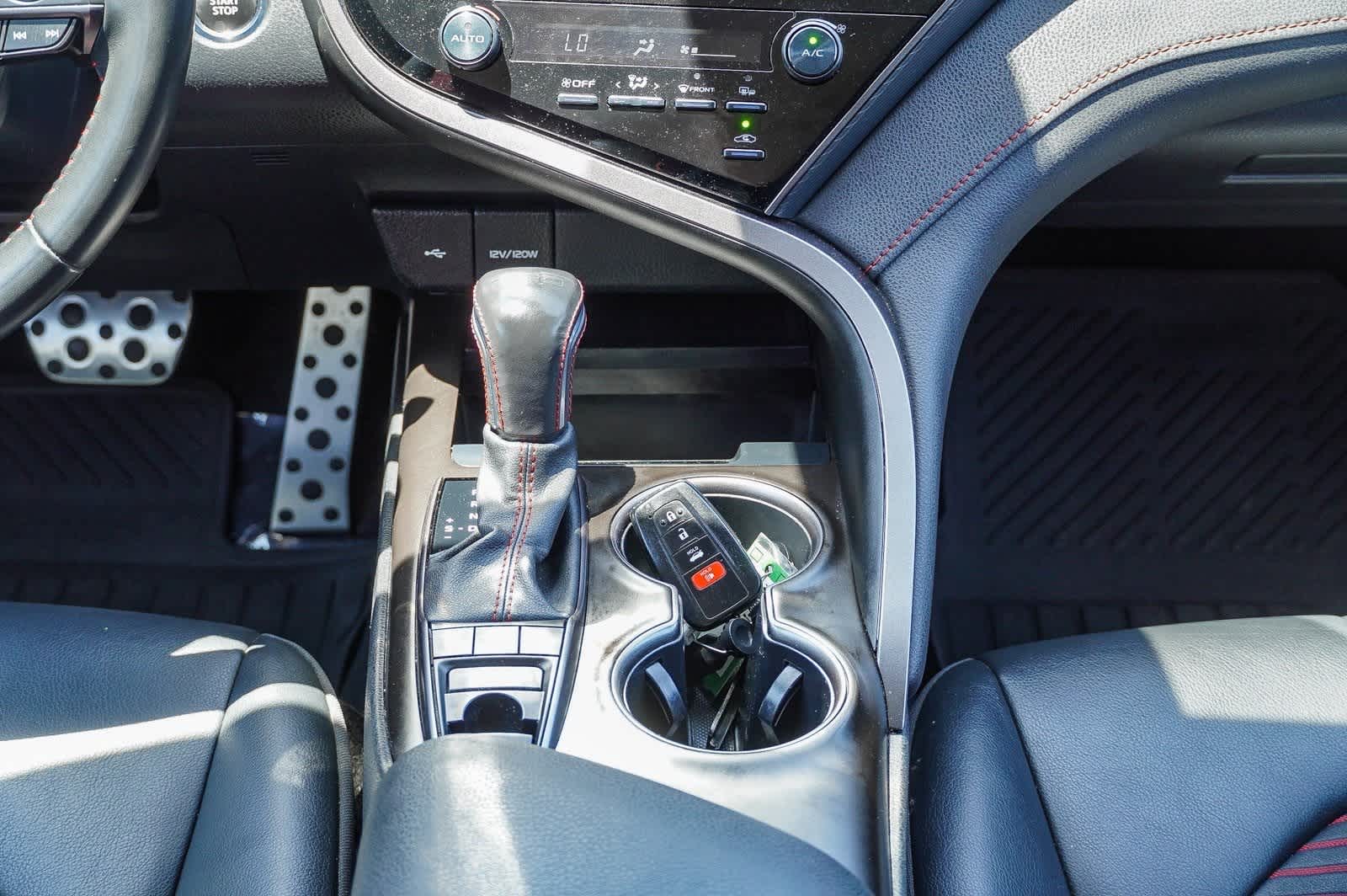 Thumbnail: 2023 Toyota Camry - 15