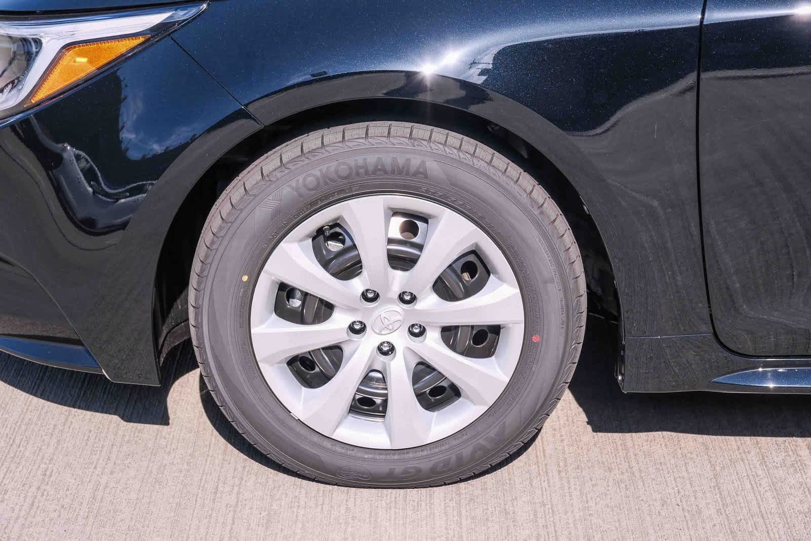 Thumbnail: 2026 Toyota Corolla - 10