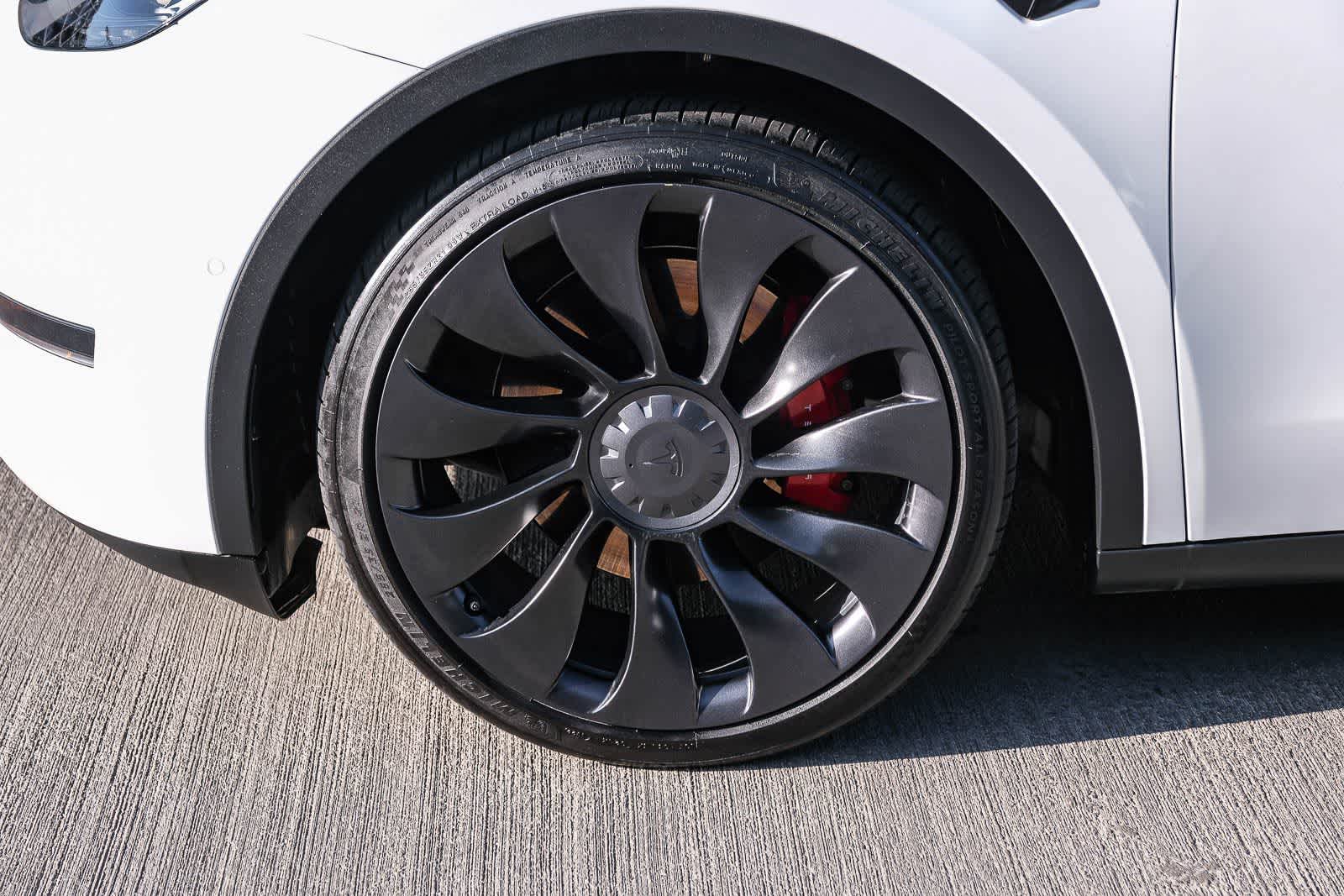 Thumbnail: 2022 Tesla Model Y - 10