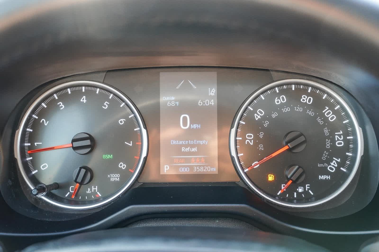 2022 Toyota RAV4 XLE Premium 25