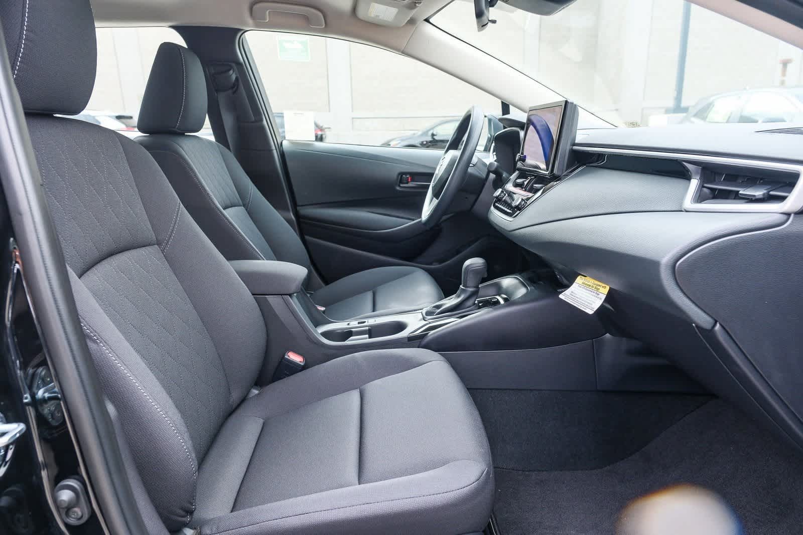 Thumbnail: 2025 Toyota Corolla - 18