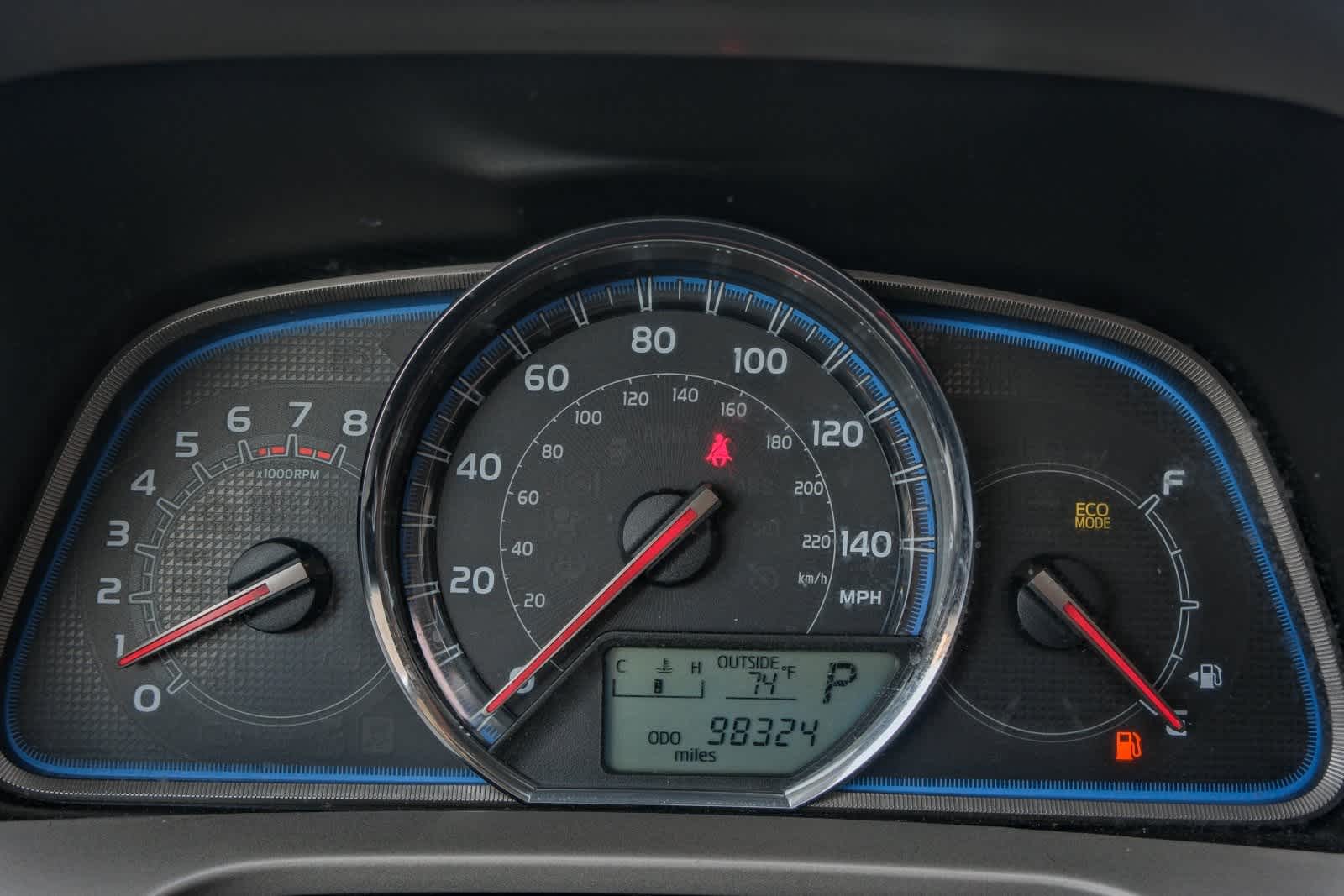 Thumbnail: 2014 Toyota RAV4 - 24