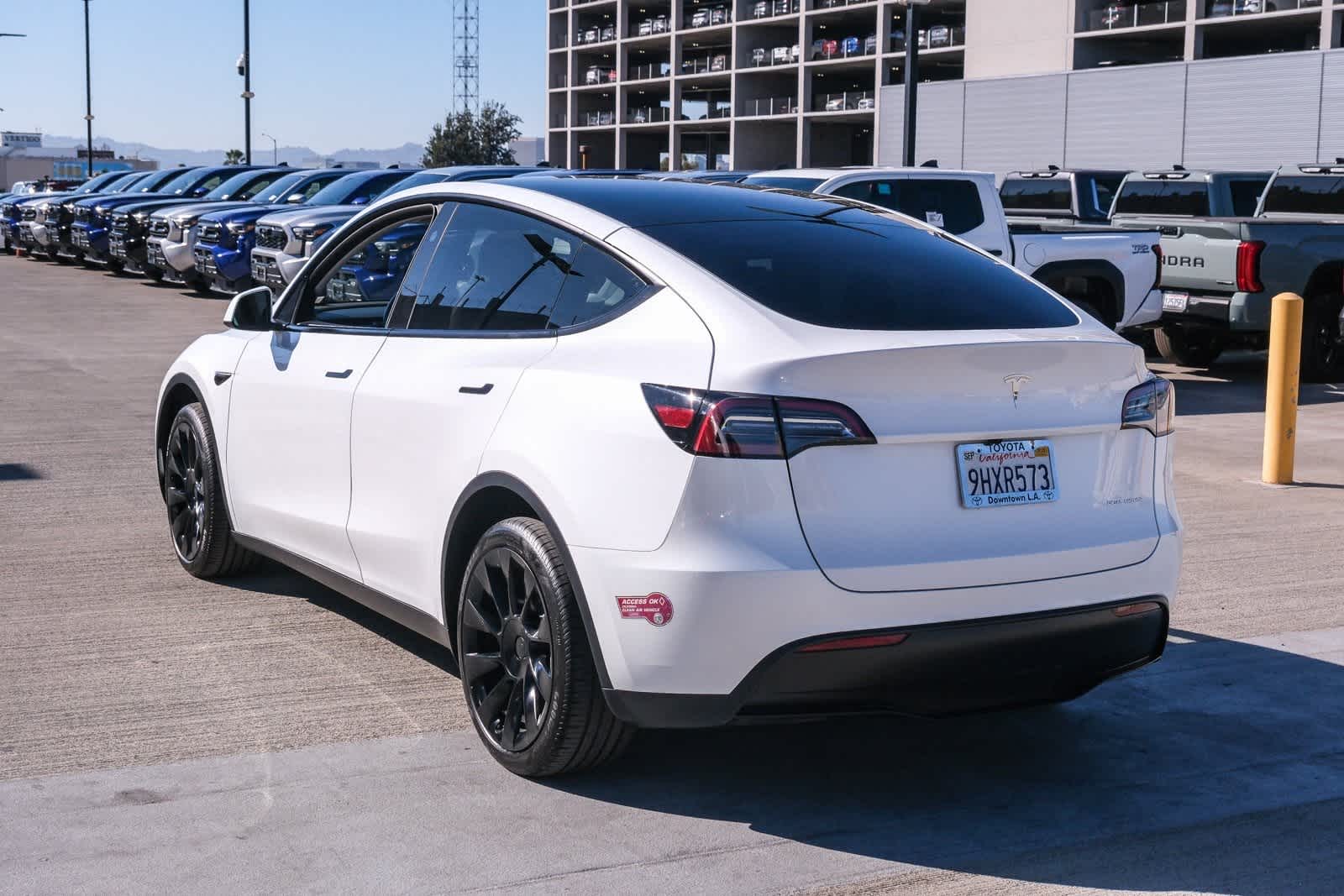 Thumbnail: 2023 Tesla Model Y - 6