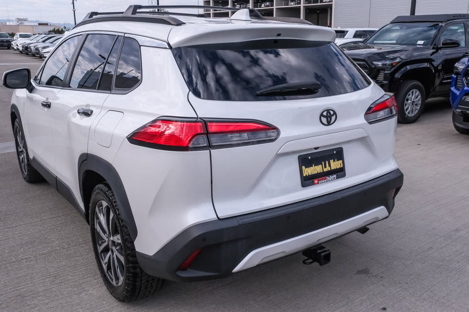 Thumbnail: 2022 Toyota Corolla Cross - 8