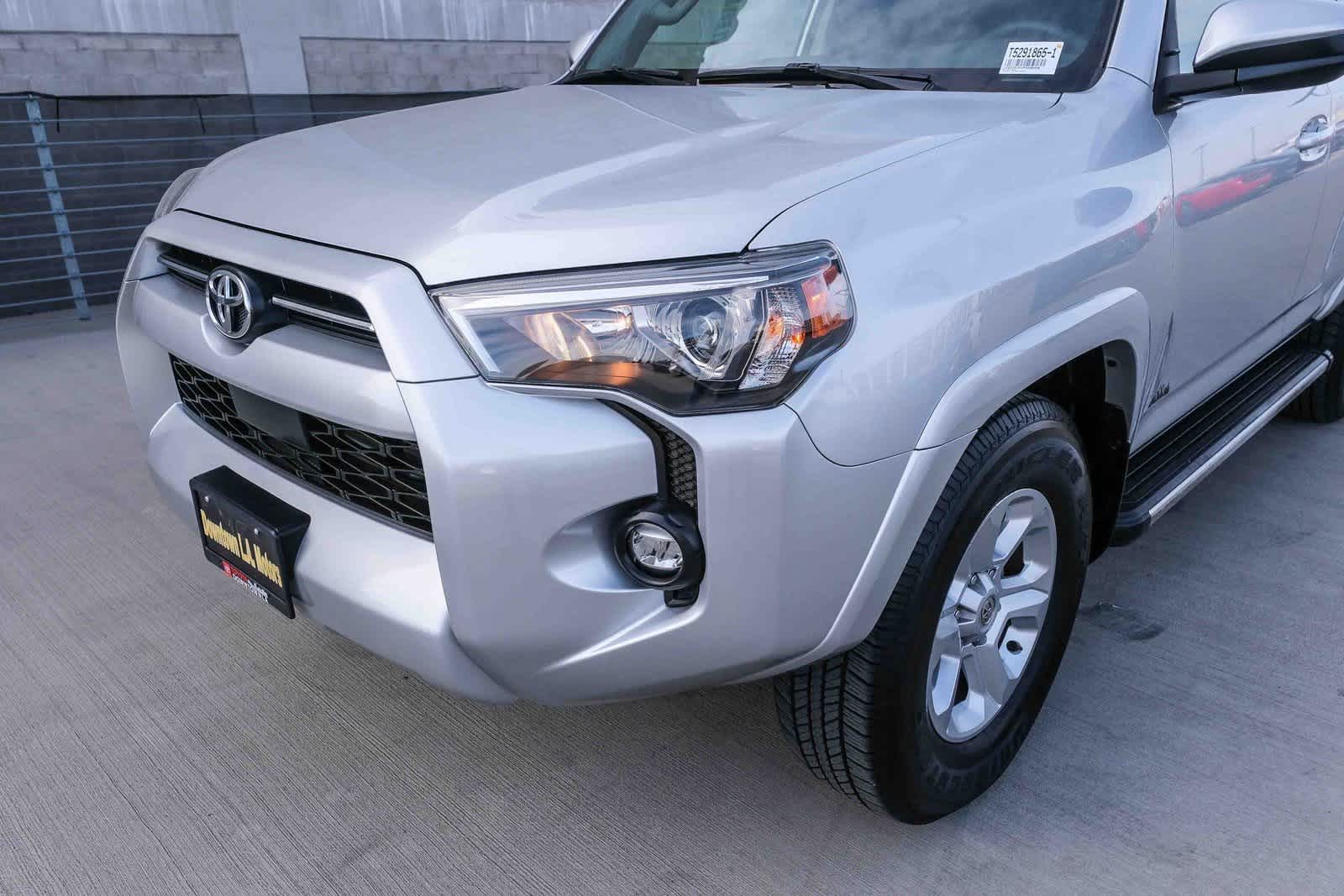 Thumbnail: 2023 Toyota 4Runner - 12