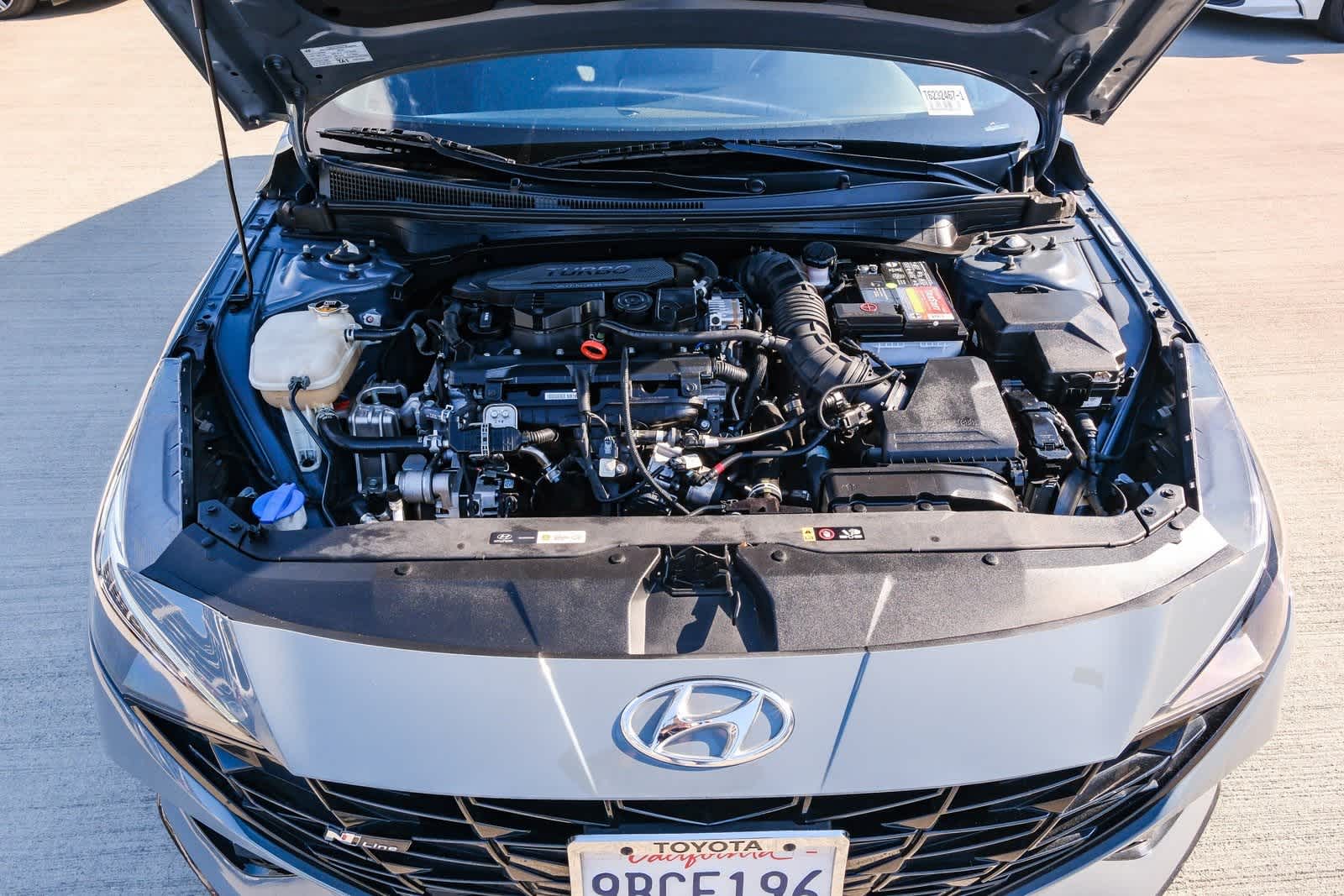 Thumbnail: 2022 Hyundai Elantra - 28