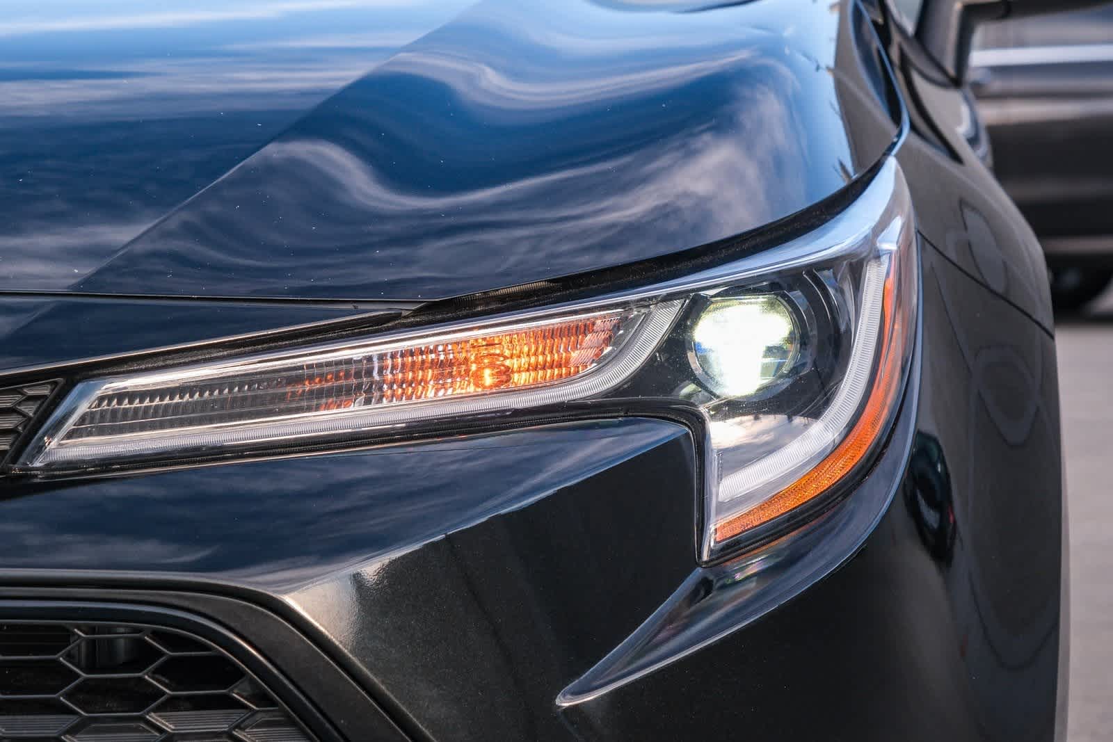 Thumbnail: 2022 Toyota Corolla - 11