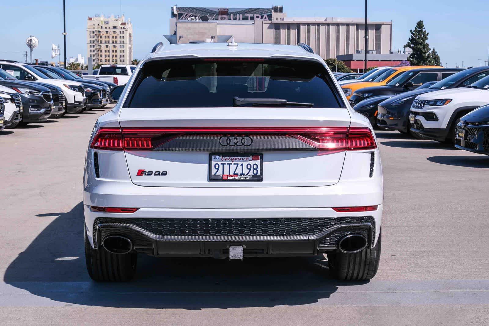 Thumbnail: 2022 Audi RS Q8 - 5