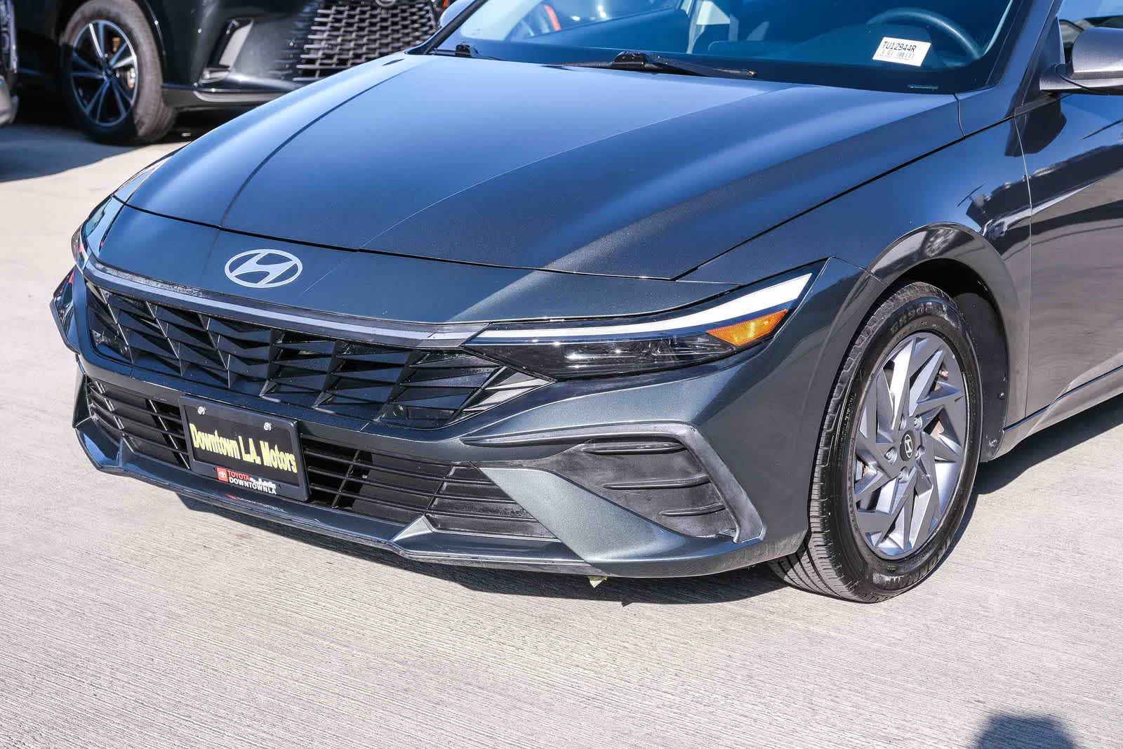 Thumbnail: 2024 Hyundai Elantra - 11