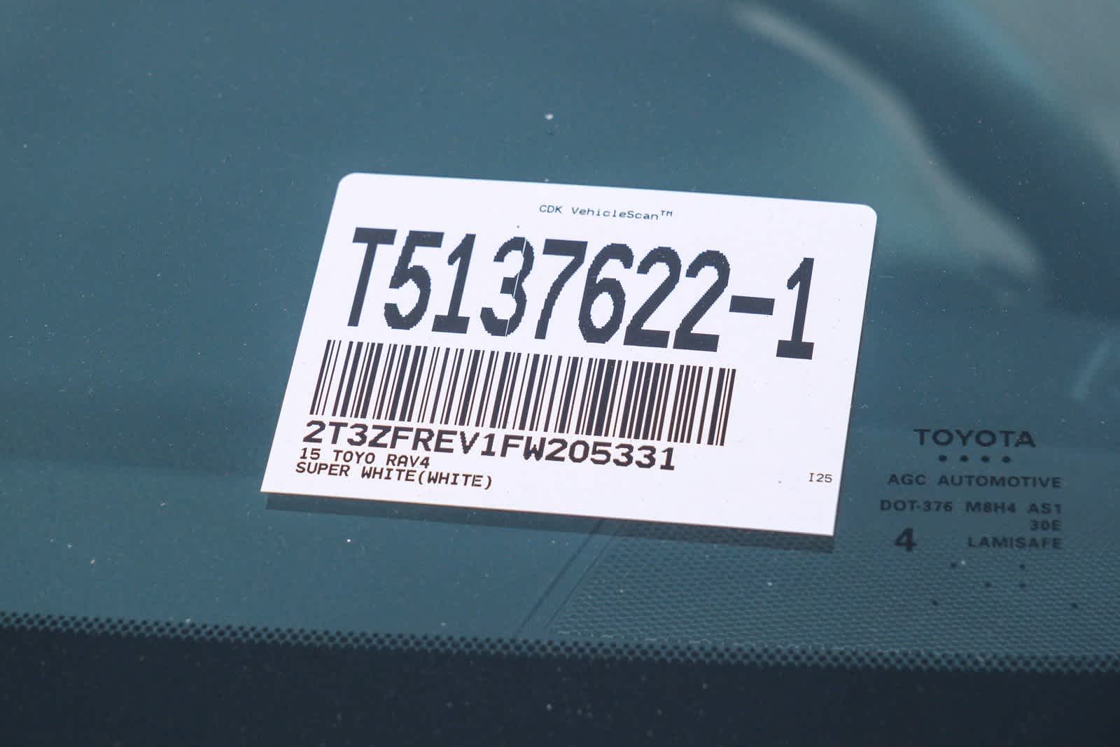 Thumbnail: 2015 Toyota RAV4 - 29