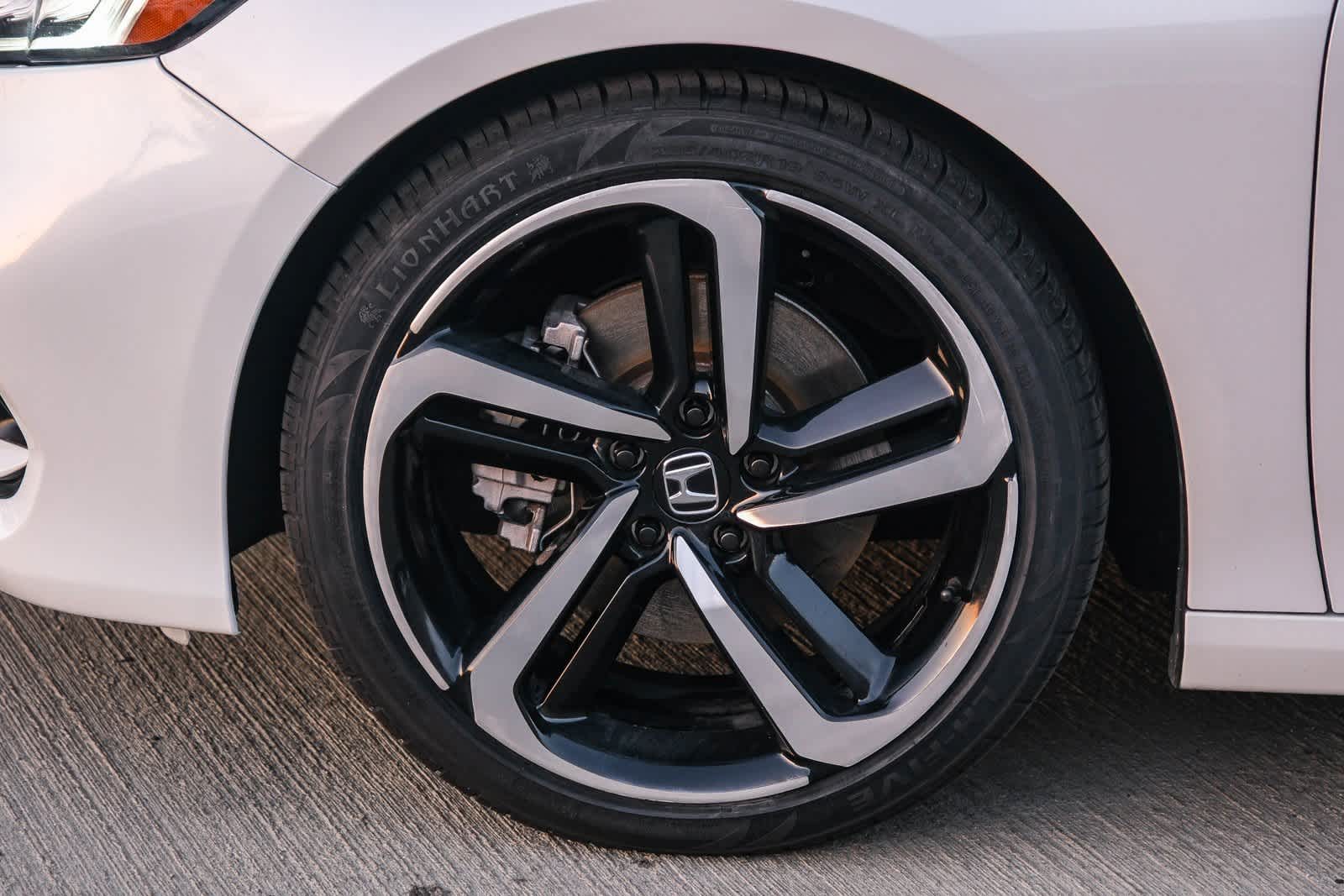 Thumbnail: 2020 Honda Accord - 10