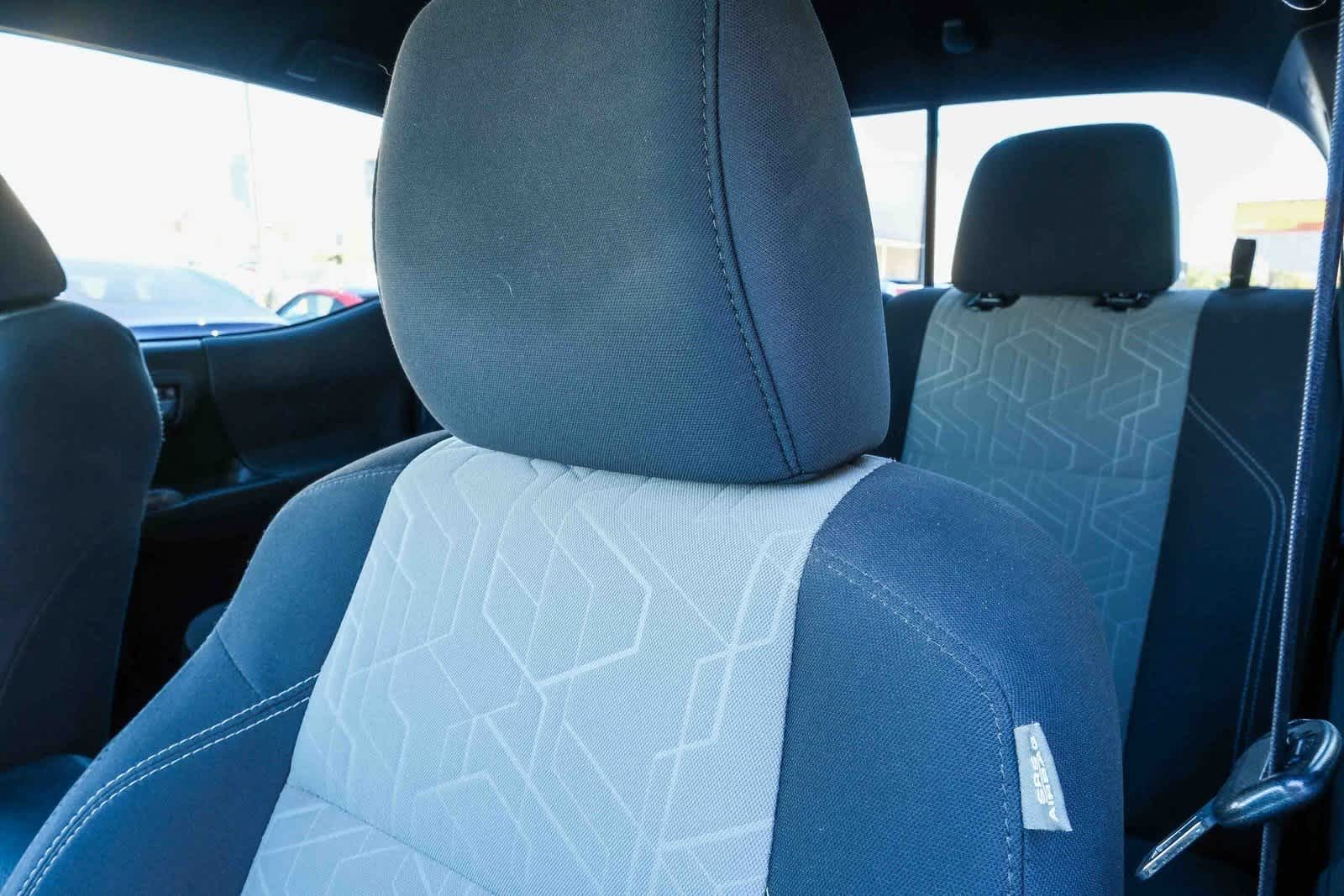 Thumbnail: 2021 Toyota Tacoma - 22