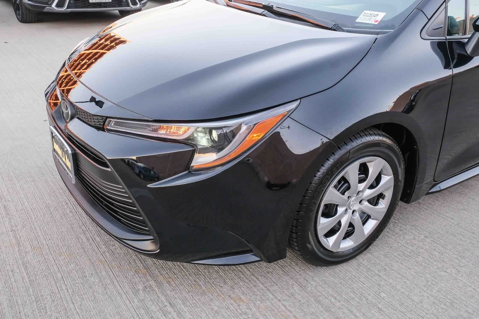 Thumbnail: 2025 Toyota Corolla - 12