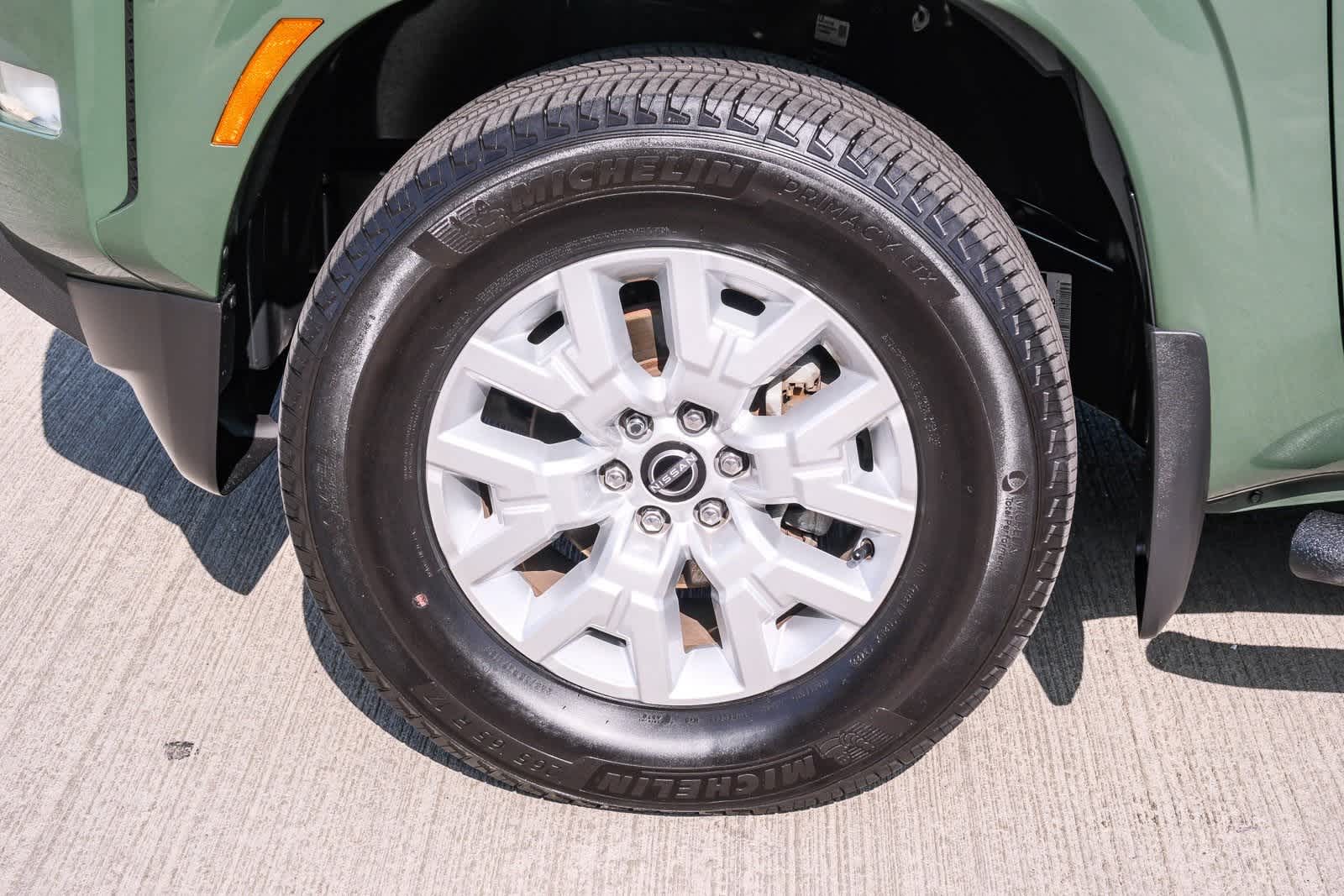 Thumbnail: 2023 Nissan Frontier - 10