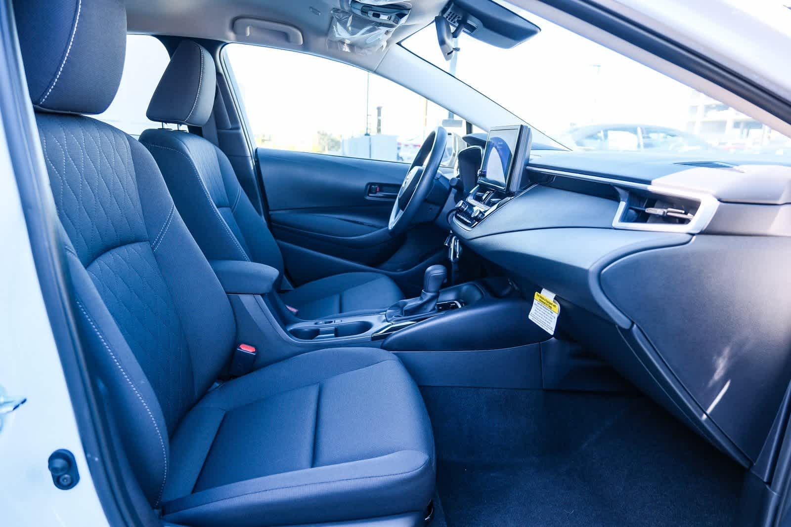 Thumbnail: 2025 Toyota Corolla - 18