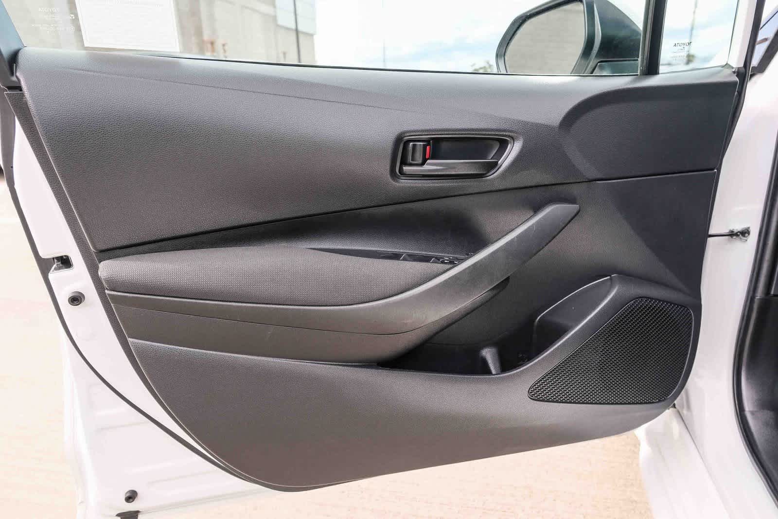 Thumbnail: 2023 Toyota Corolla - 22