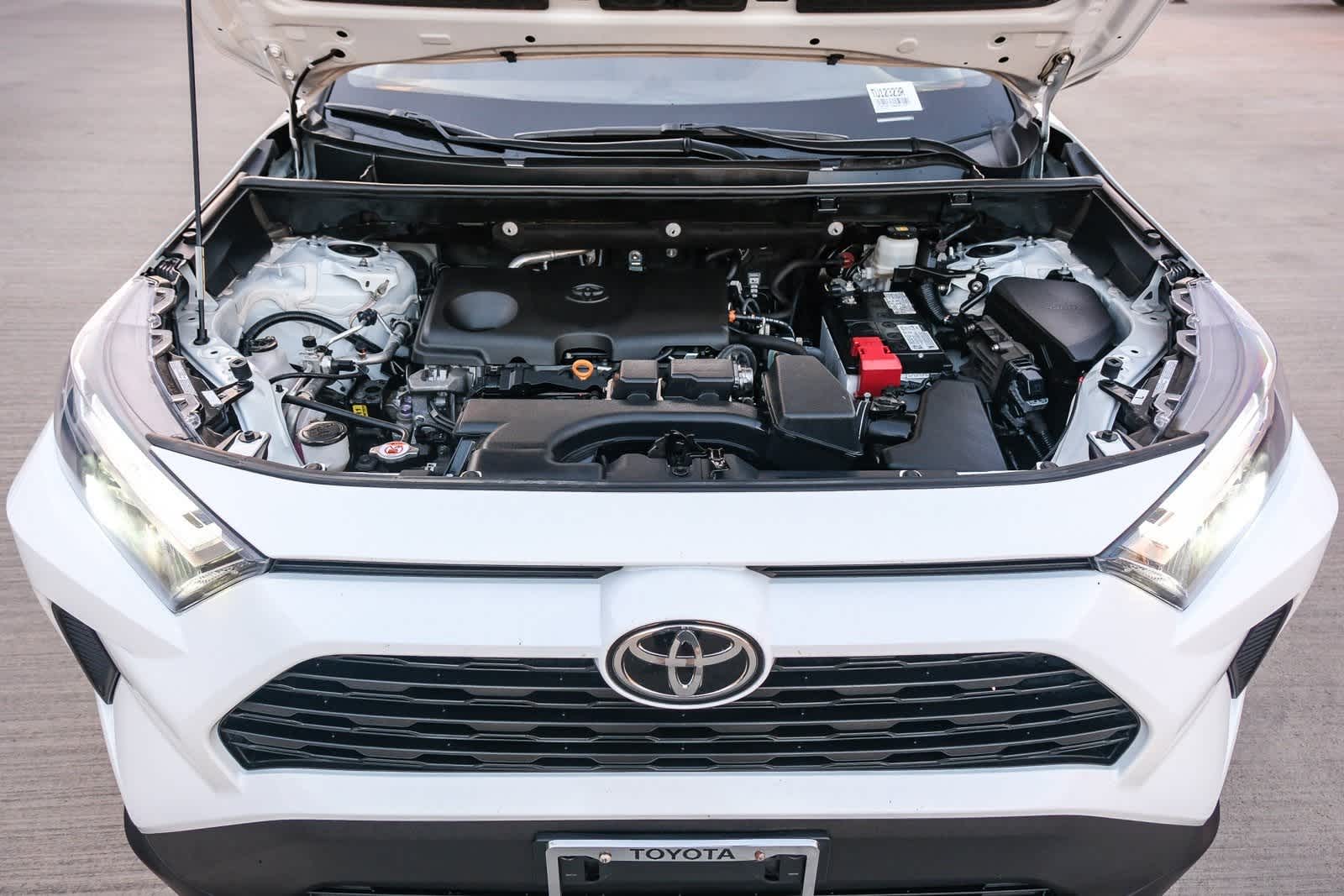 Thumbnail: 2022 Toyota RAV4 - 29